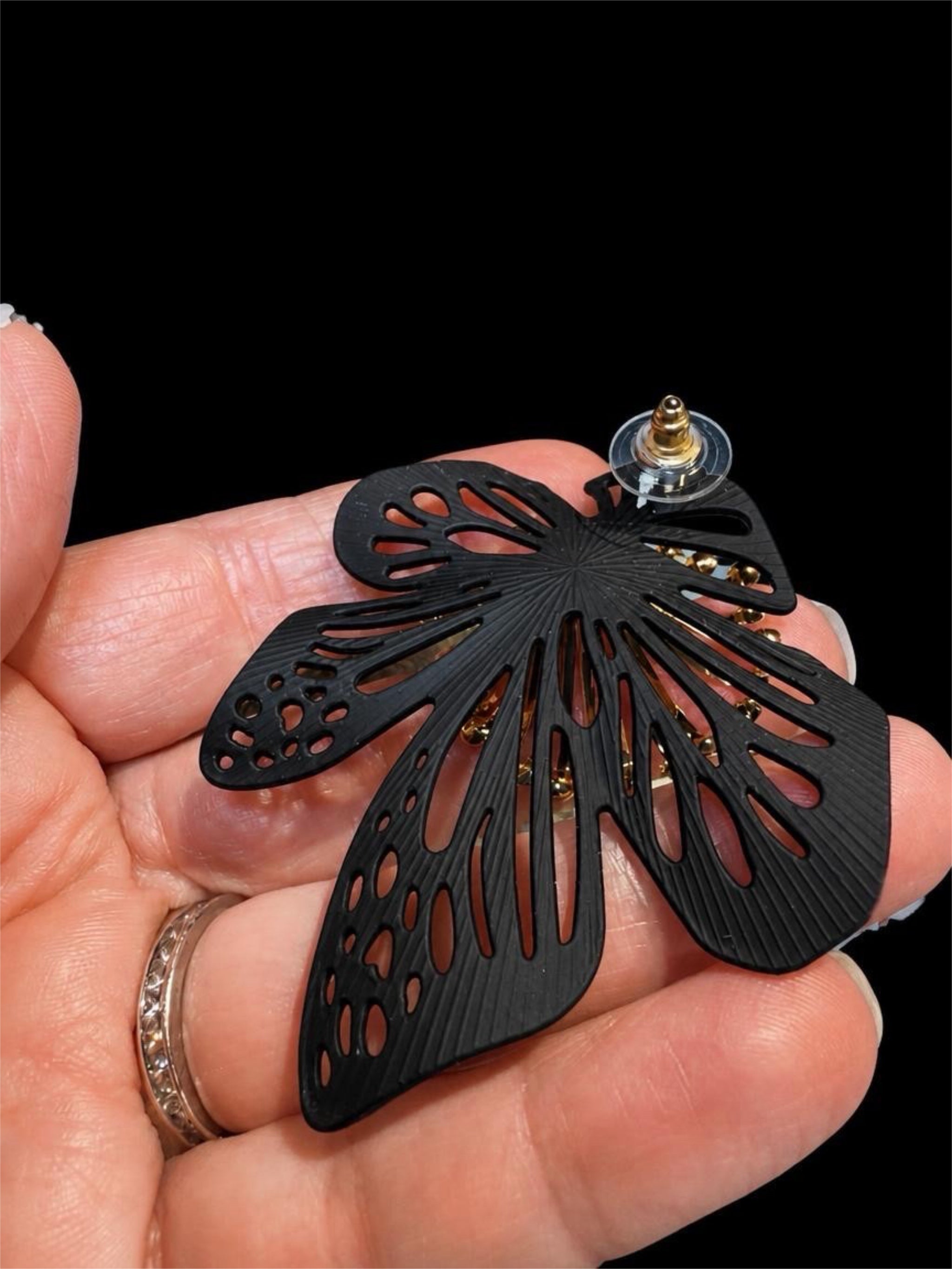 LARGE MATTE BLACK & GOLD FLORAL EARRINGS