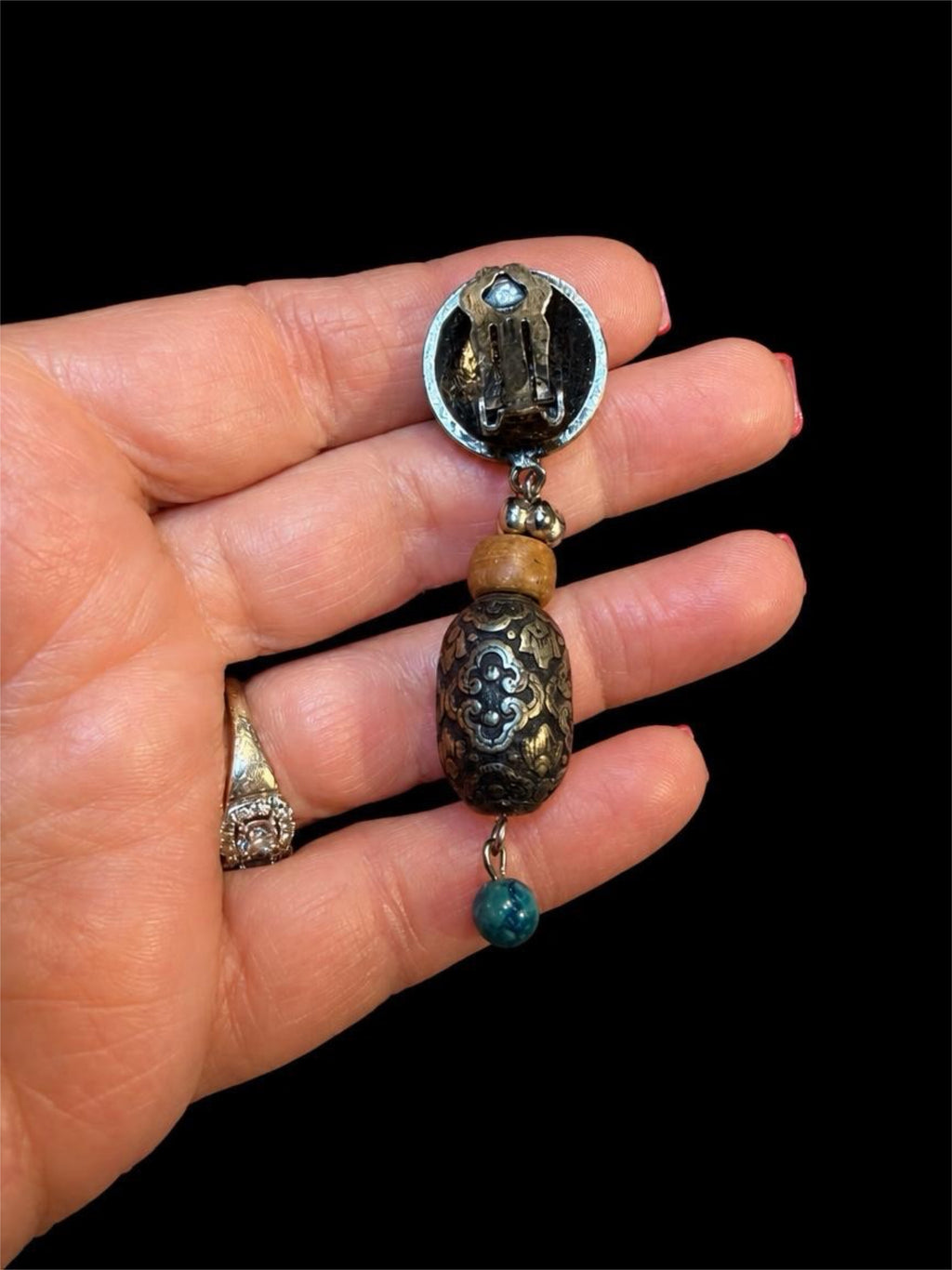 METAL BARREL BEAD EARRINGS