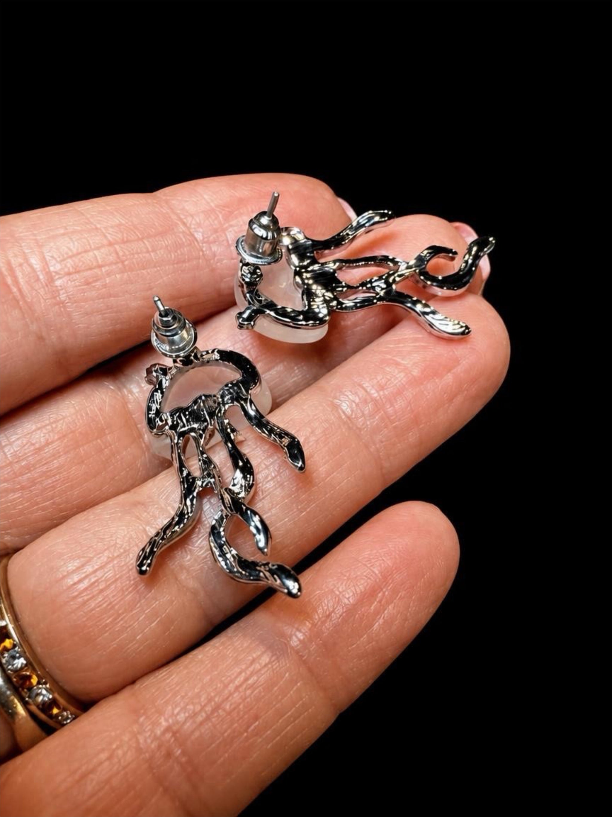 JELLYFISH EARRINGS