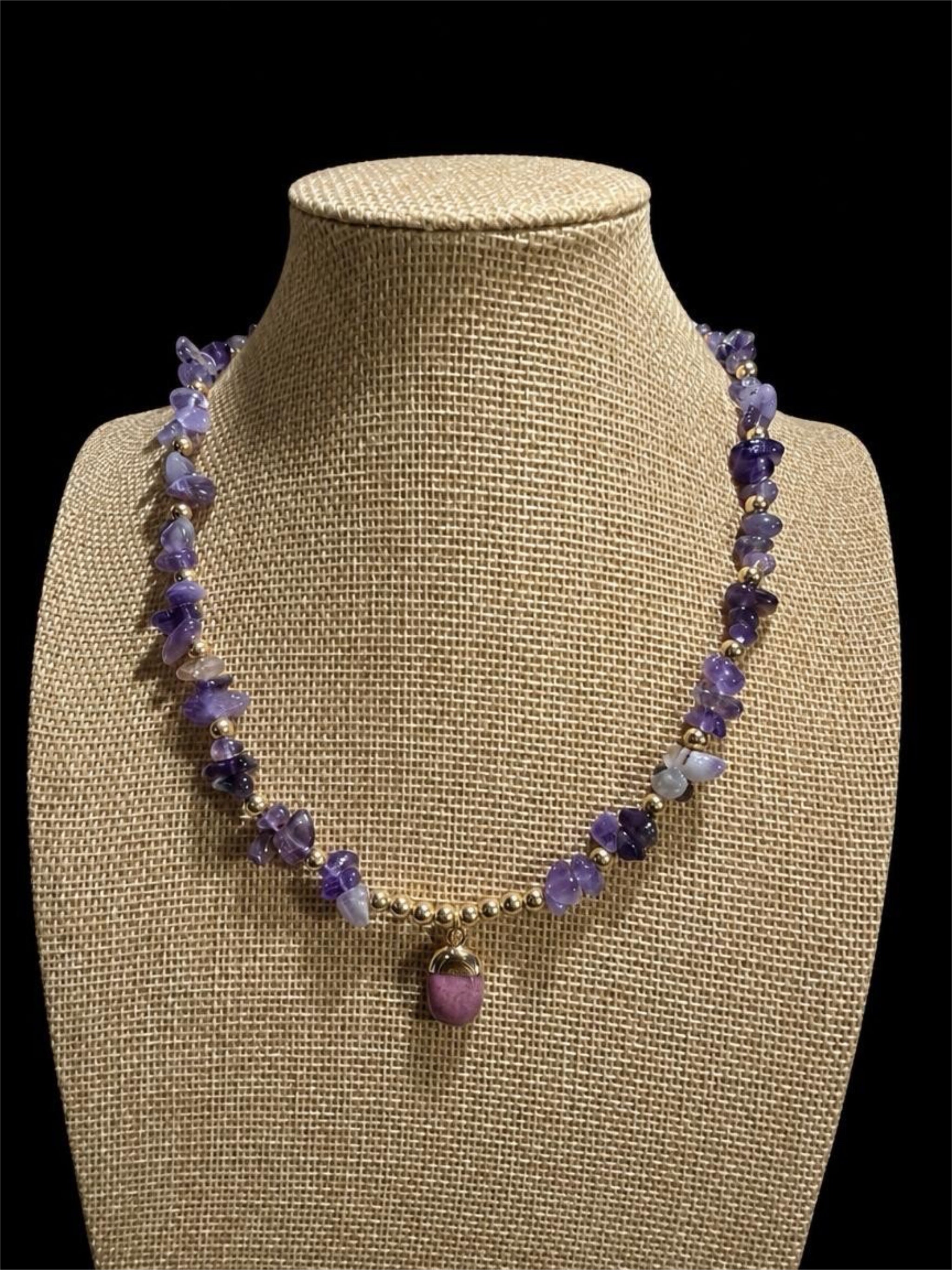 PURPLE STONE NECKLACE