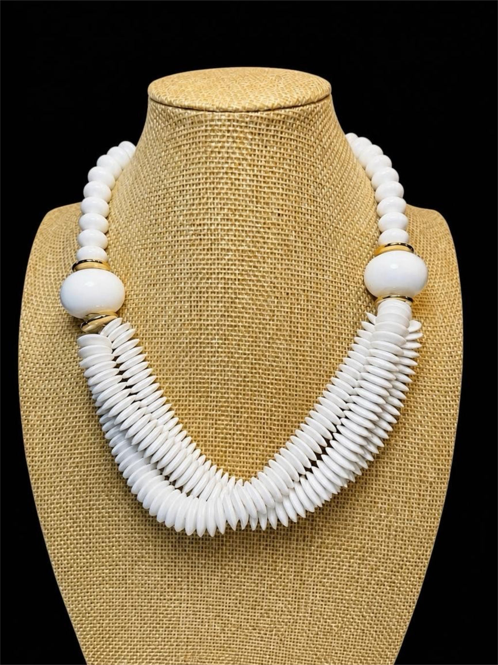 VINTAGE TRIFARI WHITE BEADED NECKLACE