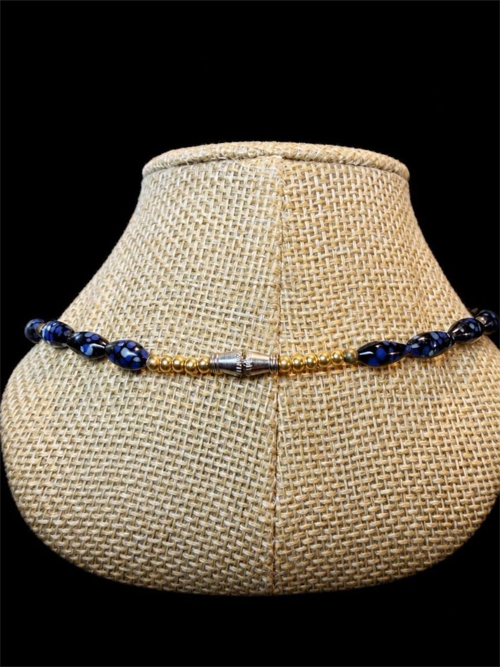 BLUE SPECKLE GLASS BEADED NECKLACE