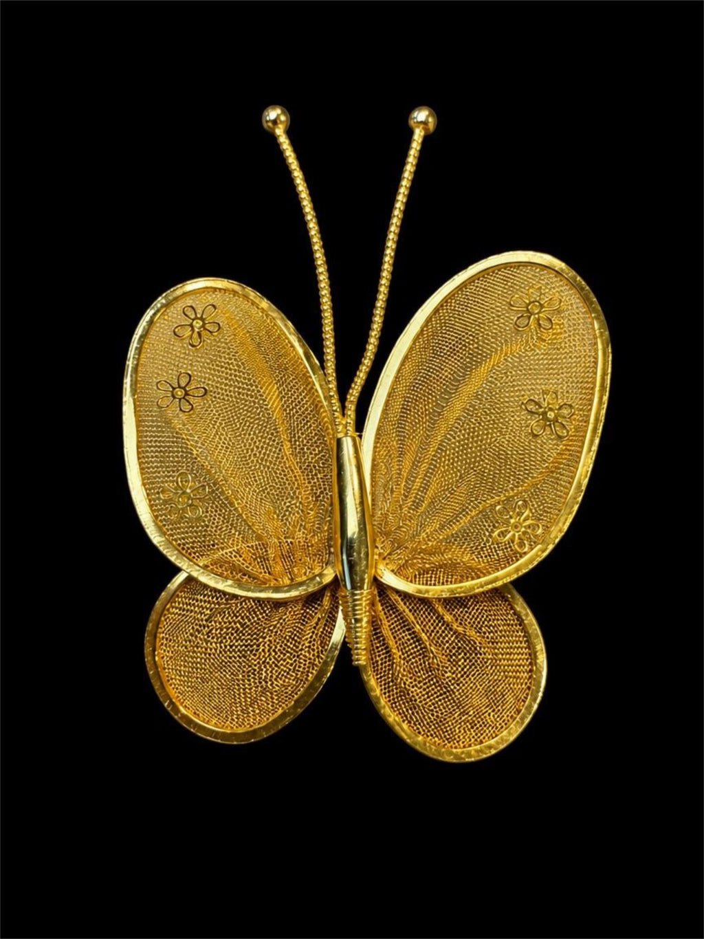GOLD BUTTERFLY BROOCH