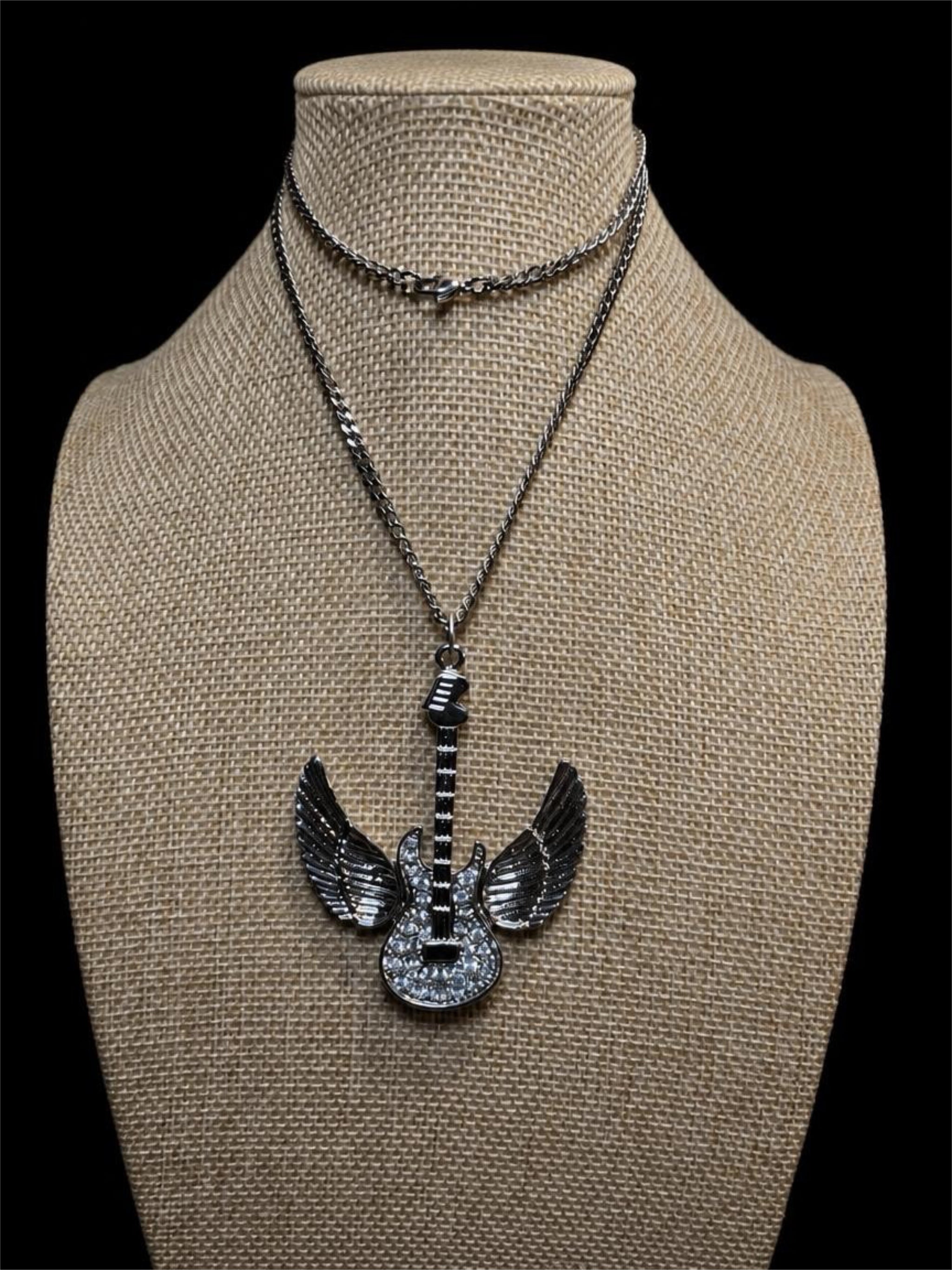 FLYING GUITAR NECKLACE