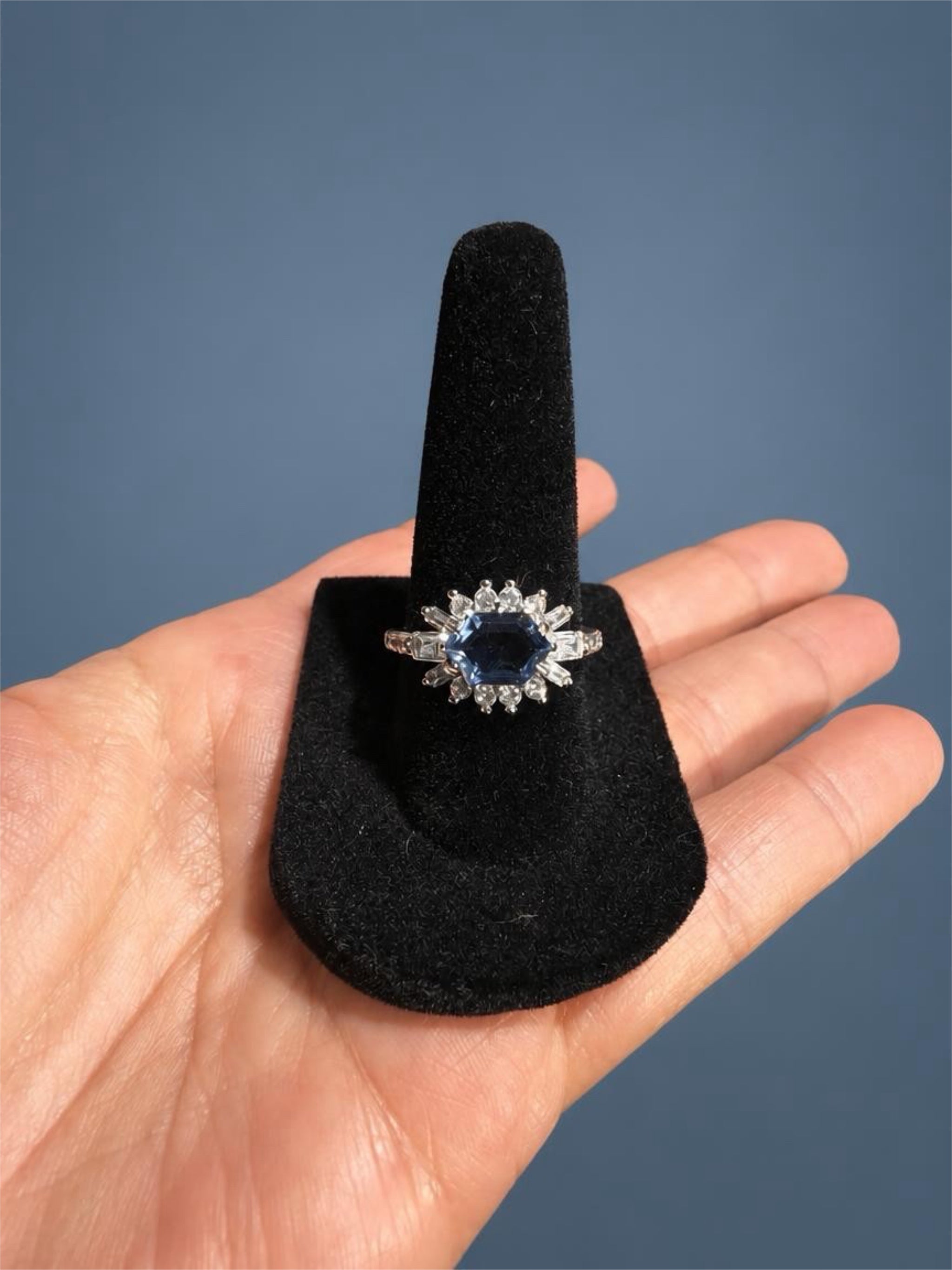 BLUE RHINESTONE RING
