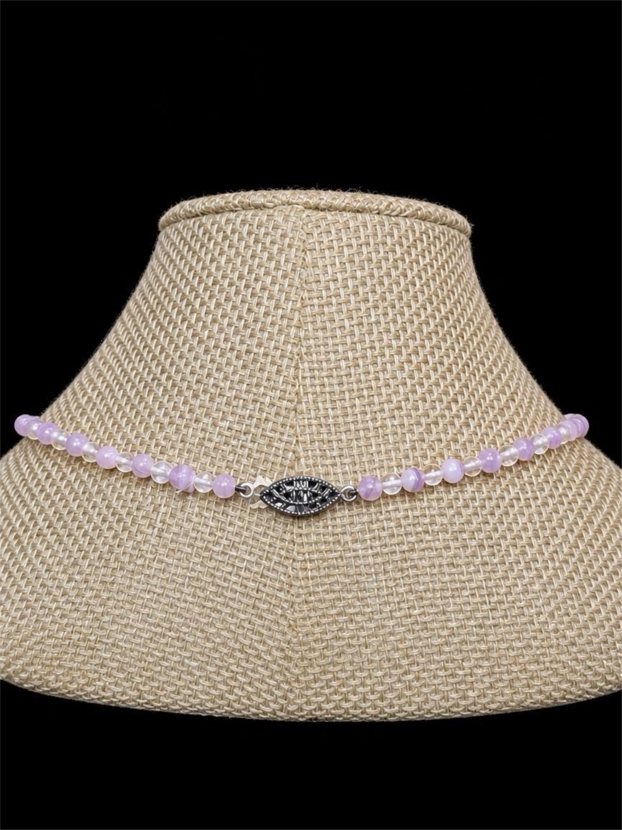 CLEAR & LAVENDER BEADED NECKLACE