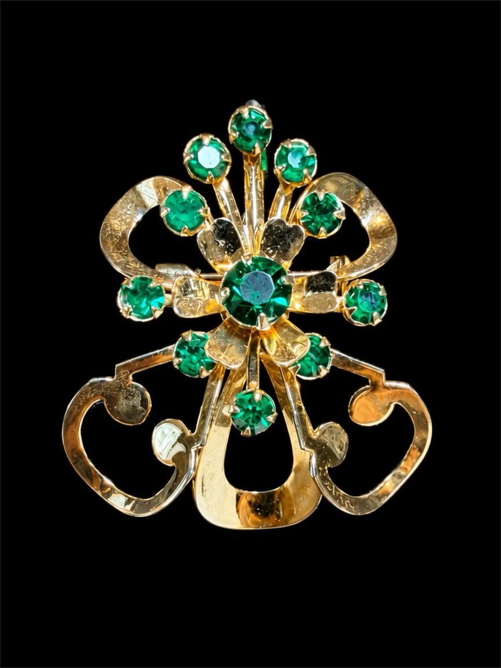 VINTAGE GREEN RHINESTONE & GOLD BROOCH