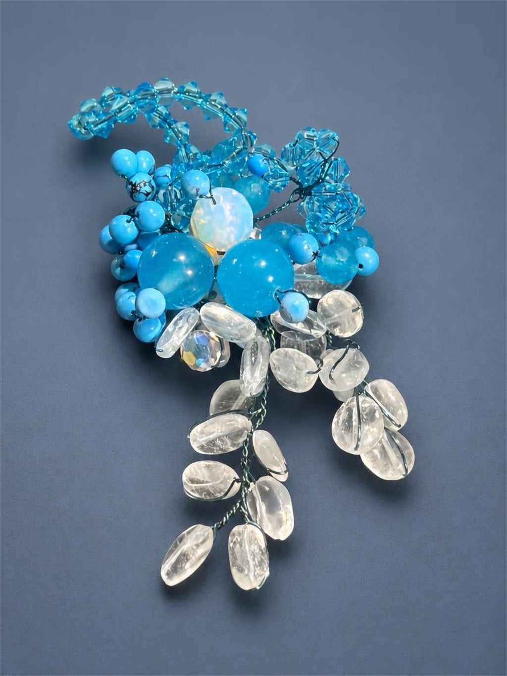 BLUE & CLEAR GLASS BEADED BROOCH