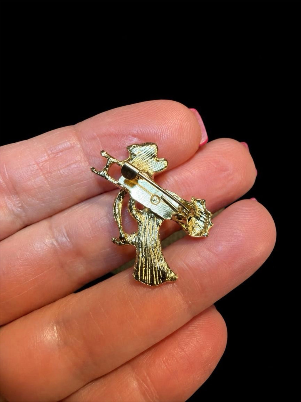 CHIMNEY SWEEP BROOCH
