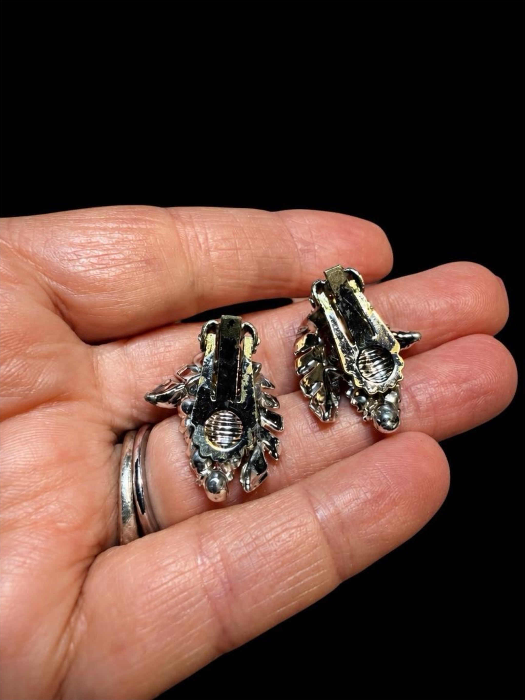 VINTAGE PALE BLUE FLORAL EARRINGS