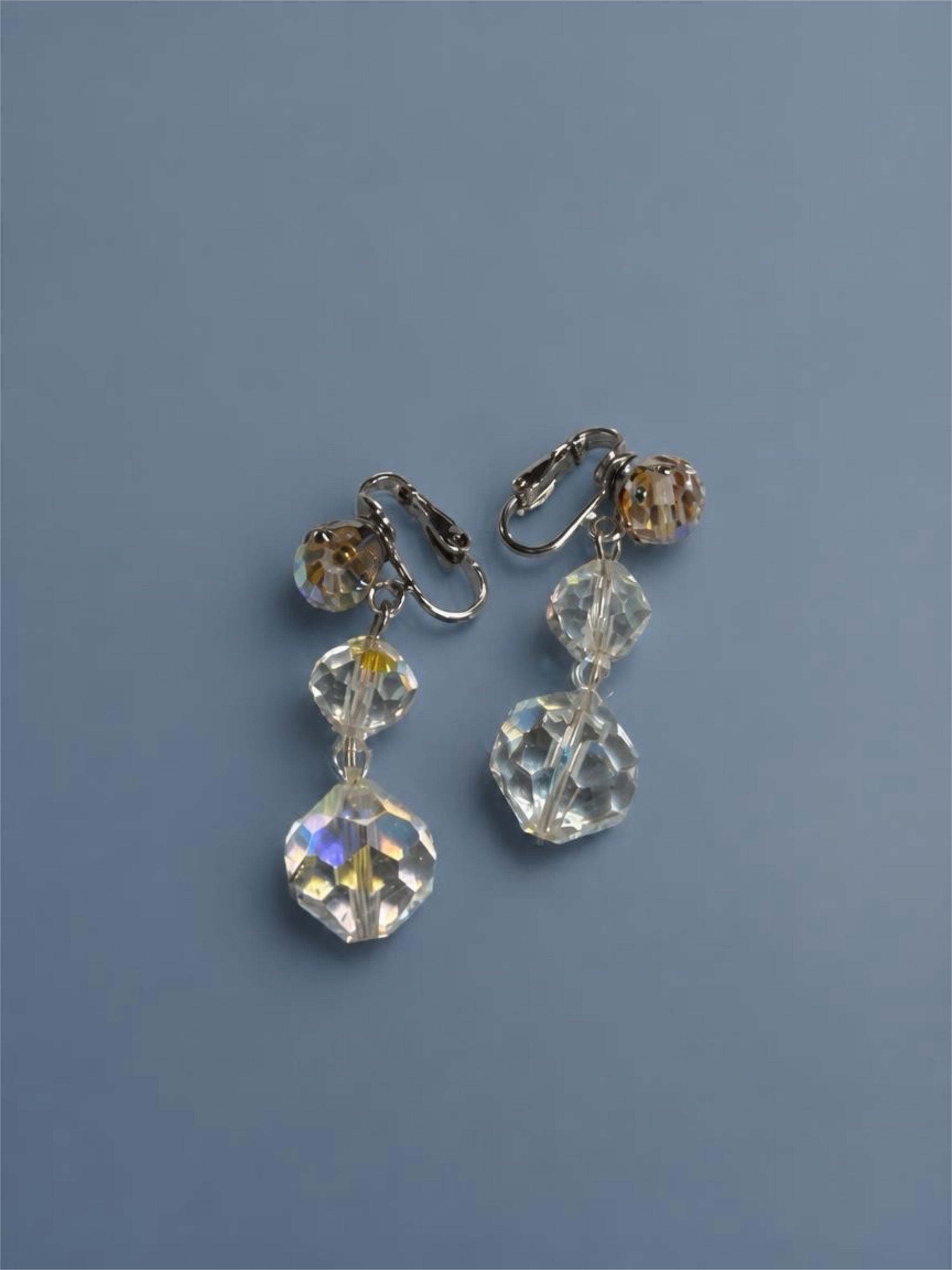 VINTAGE AB GLASS DANGLE EARRINGS