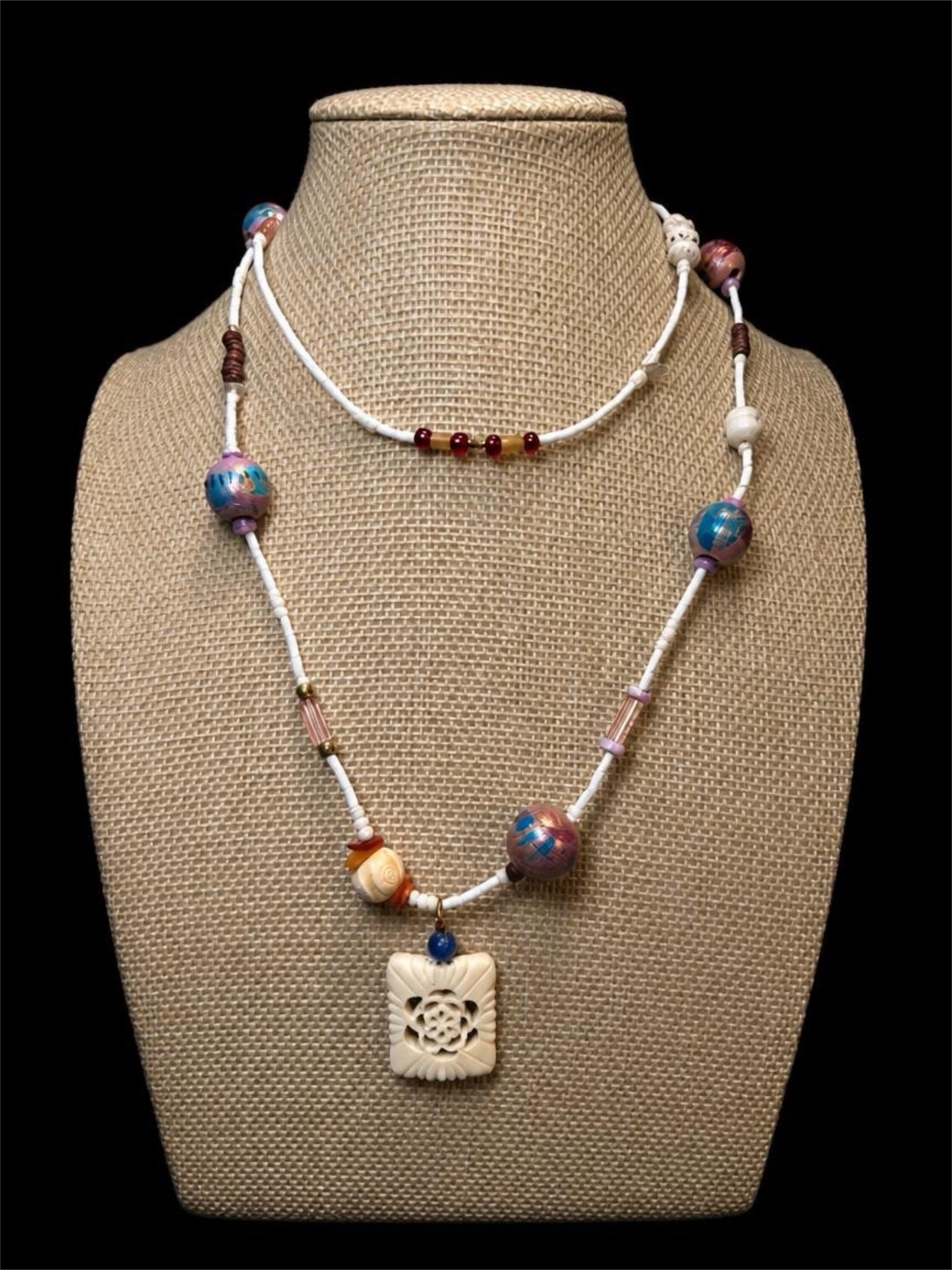 MULTI STYLE BEADED NECKLACE