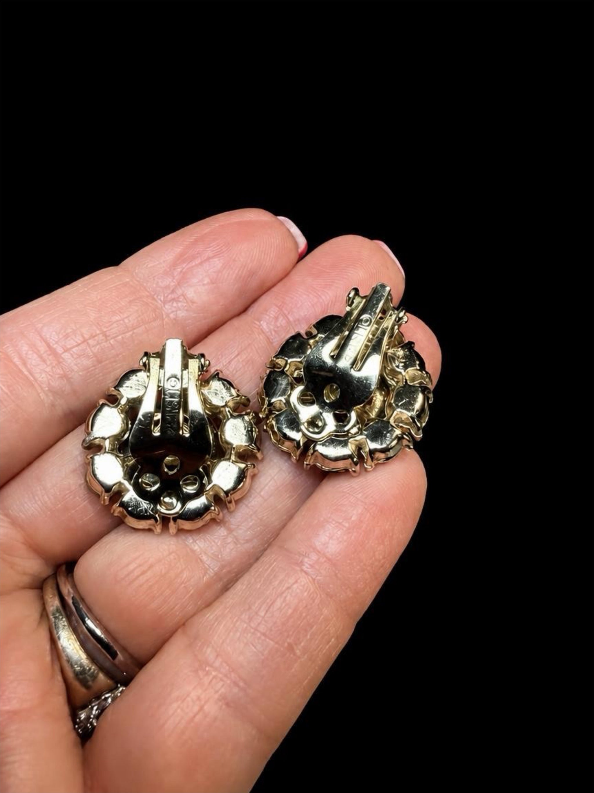 VINTAGE LISNER BABY BLUE EARRINGS