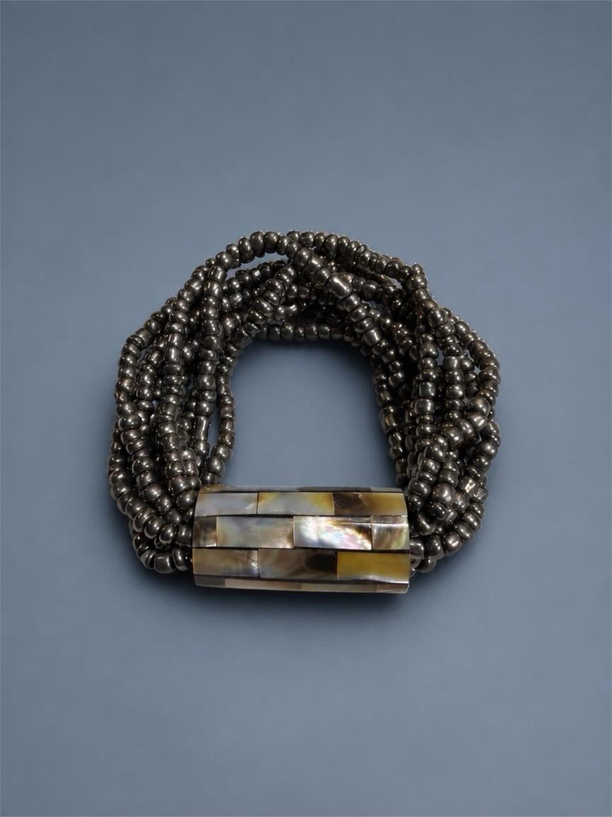 NICE SHELL & SEED BEAD STRETCH BRACELET