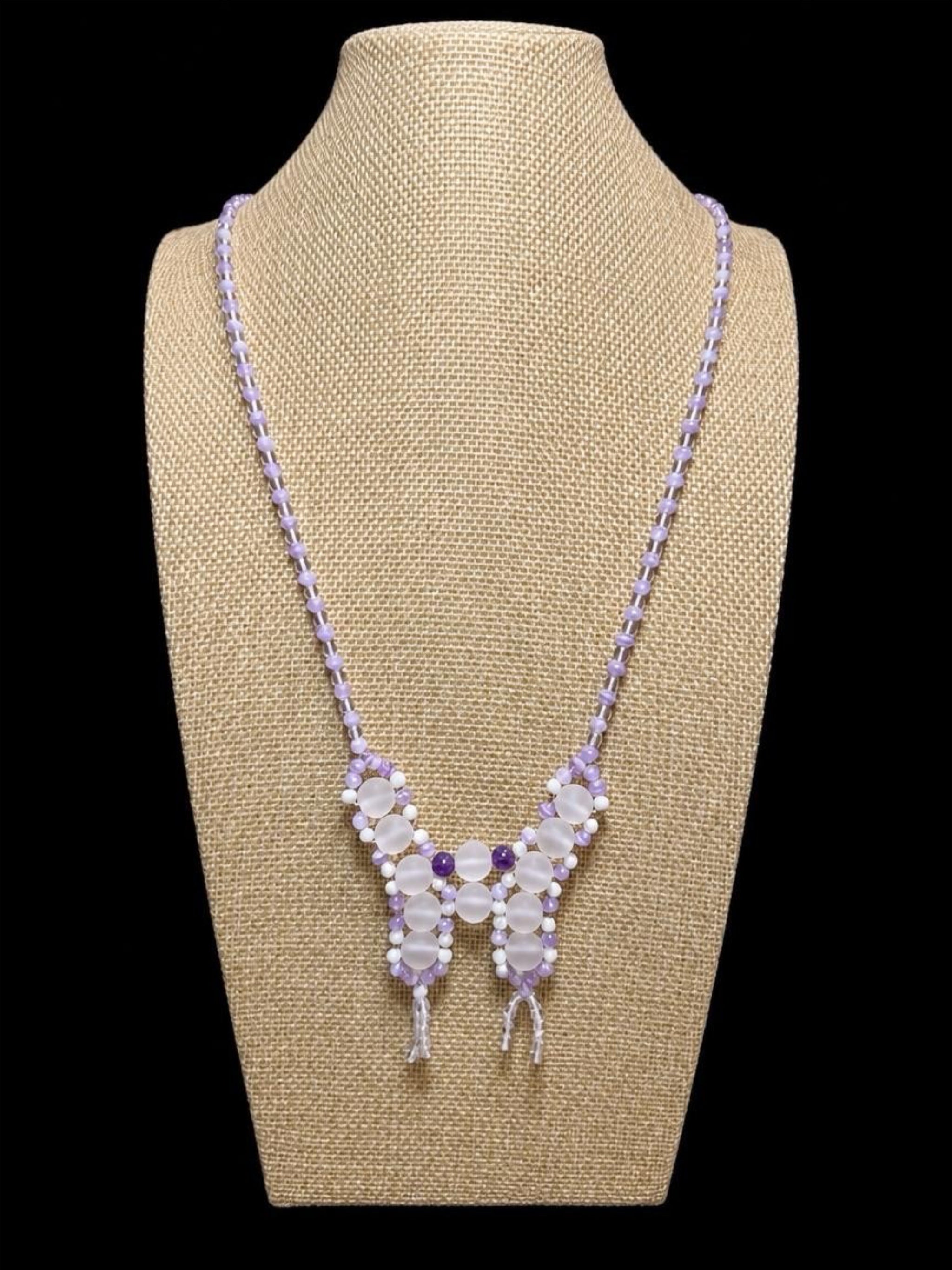 CLEAR & LAVENDER BEADED NECKLACE