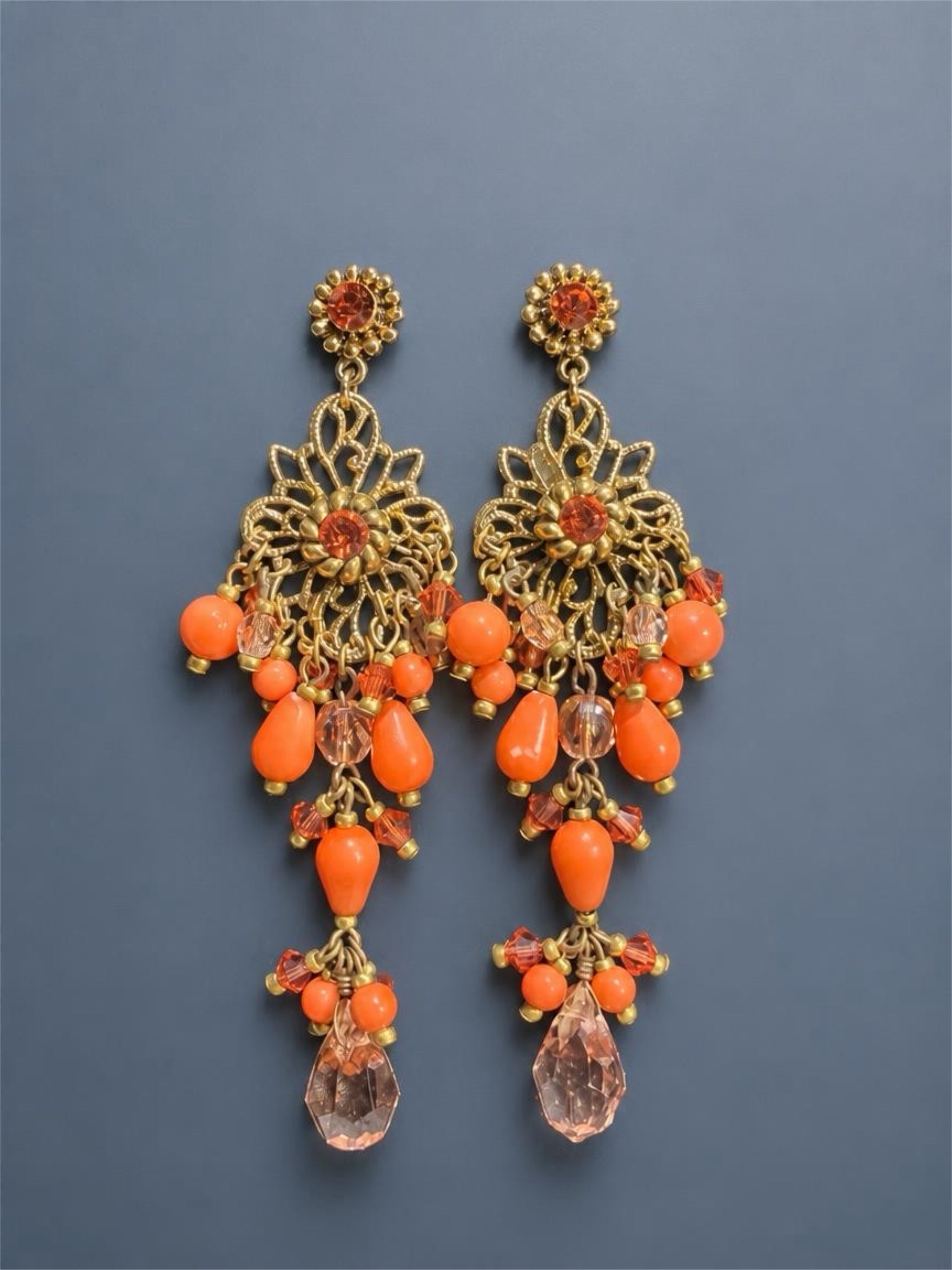 PEACH COLORED DANGLE EARRINGS