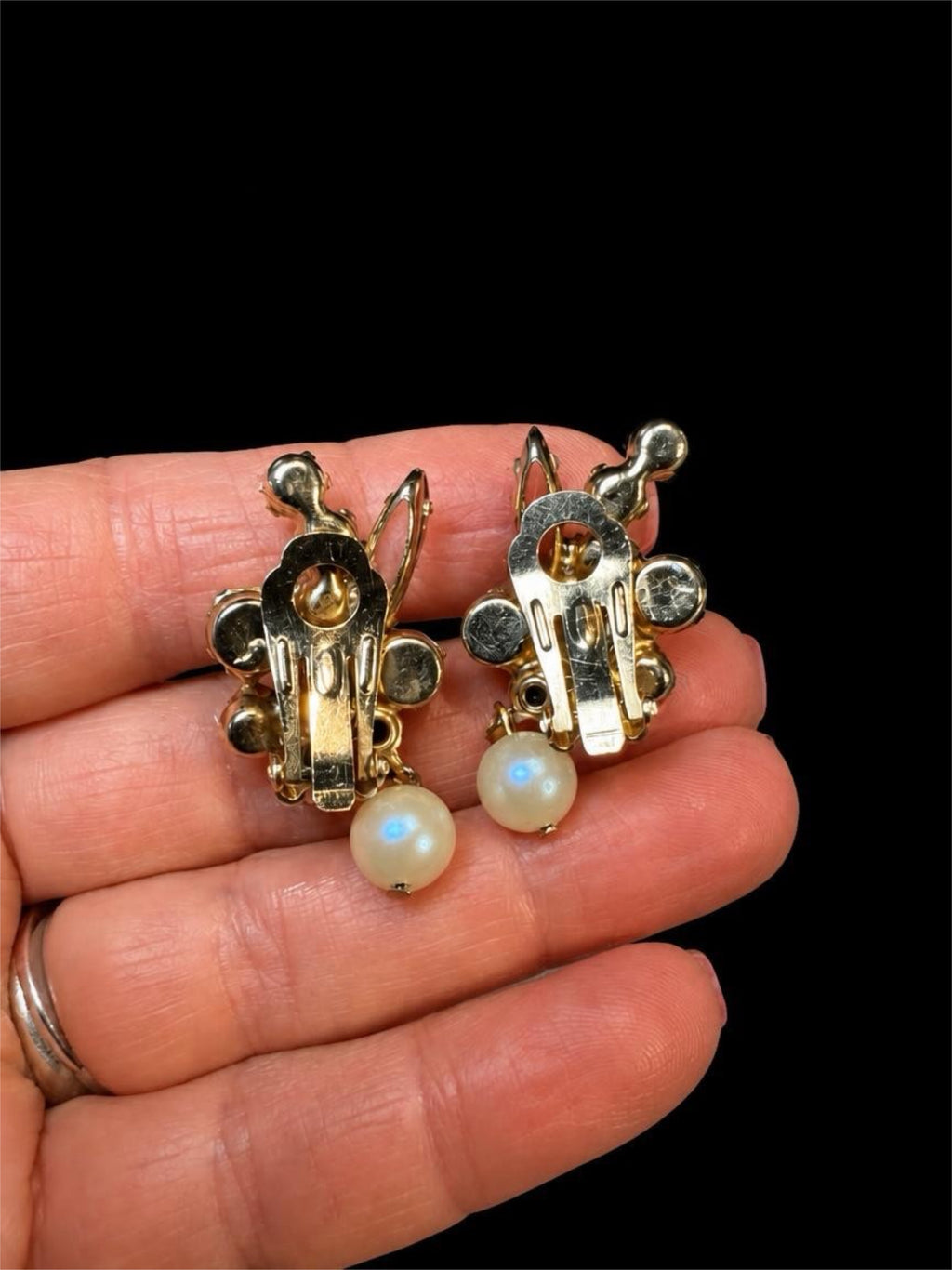 VINTAGE PEARL & AB EARRINGS