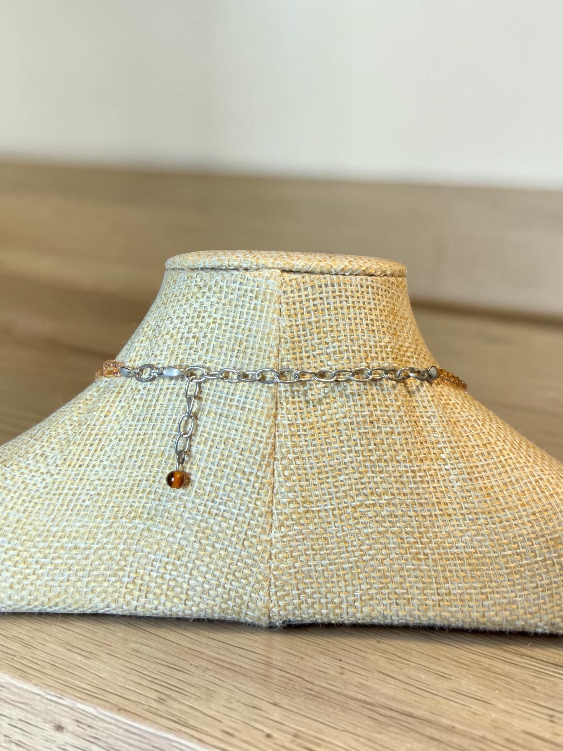 GLASS BEAD  NECKLACE