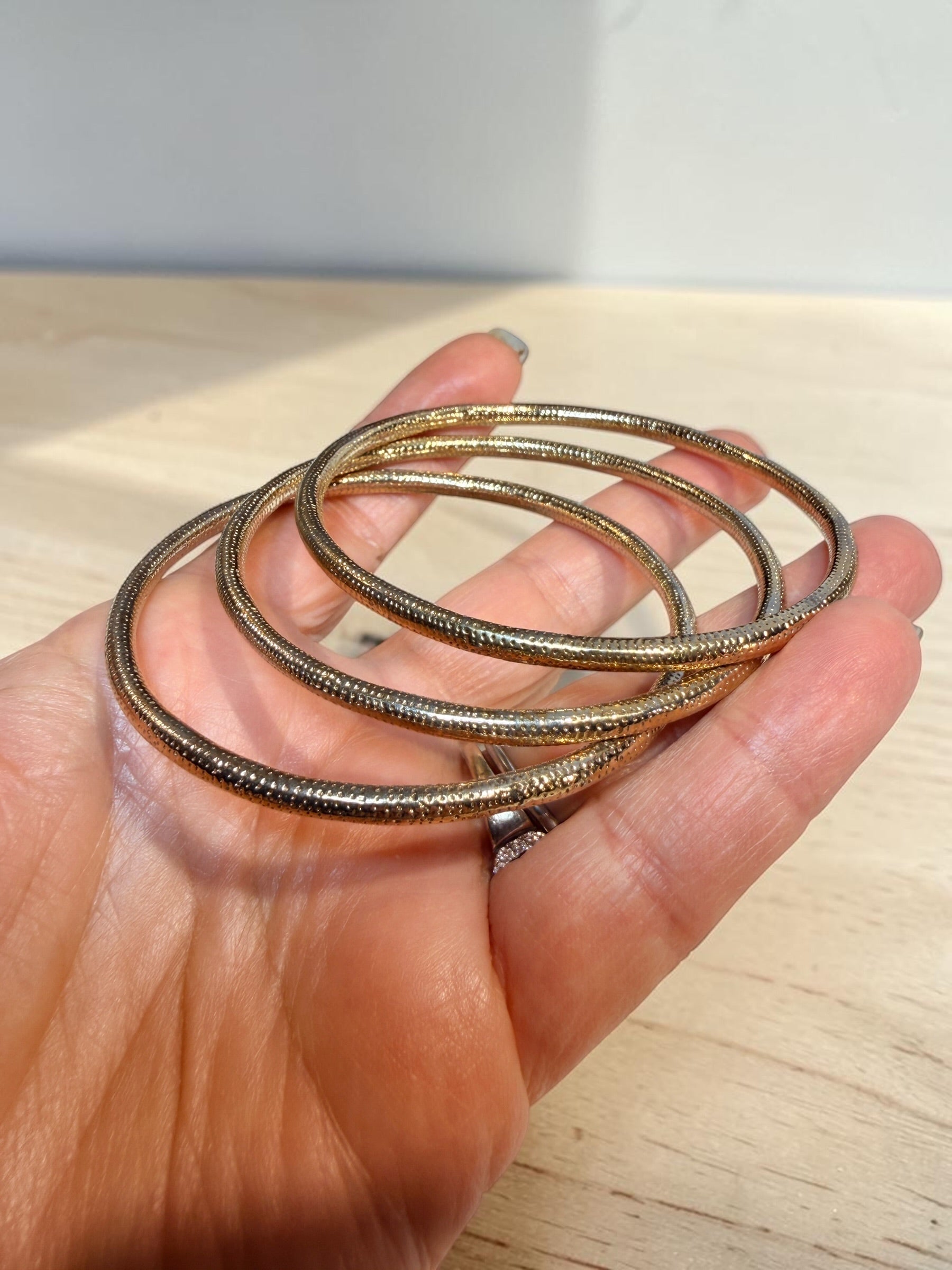 3 BANGLES