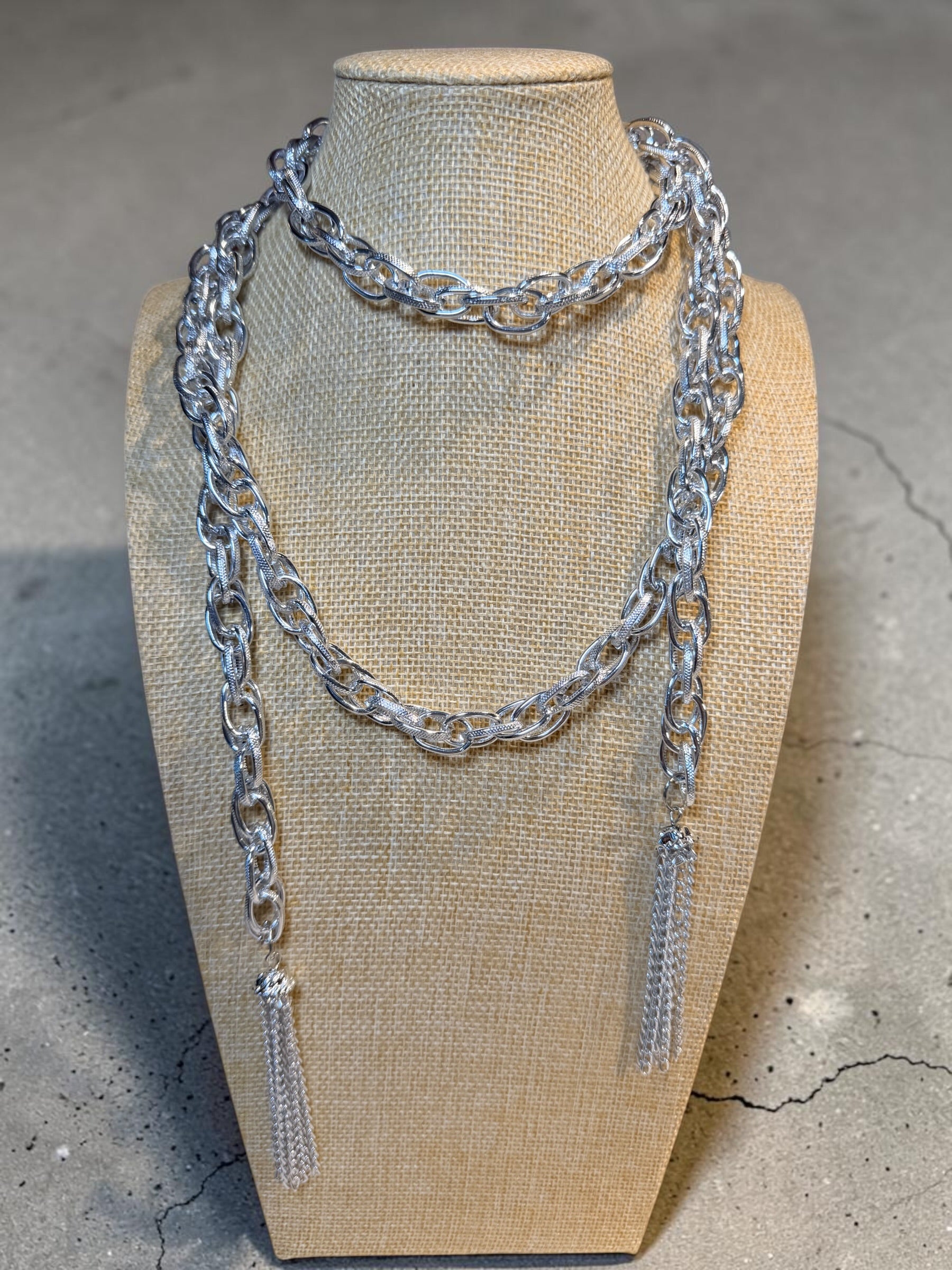 VINTAGE LARIAT W/ TASSELS