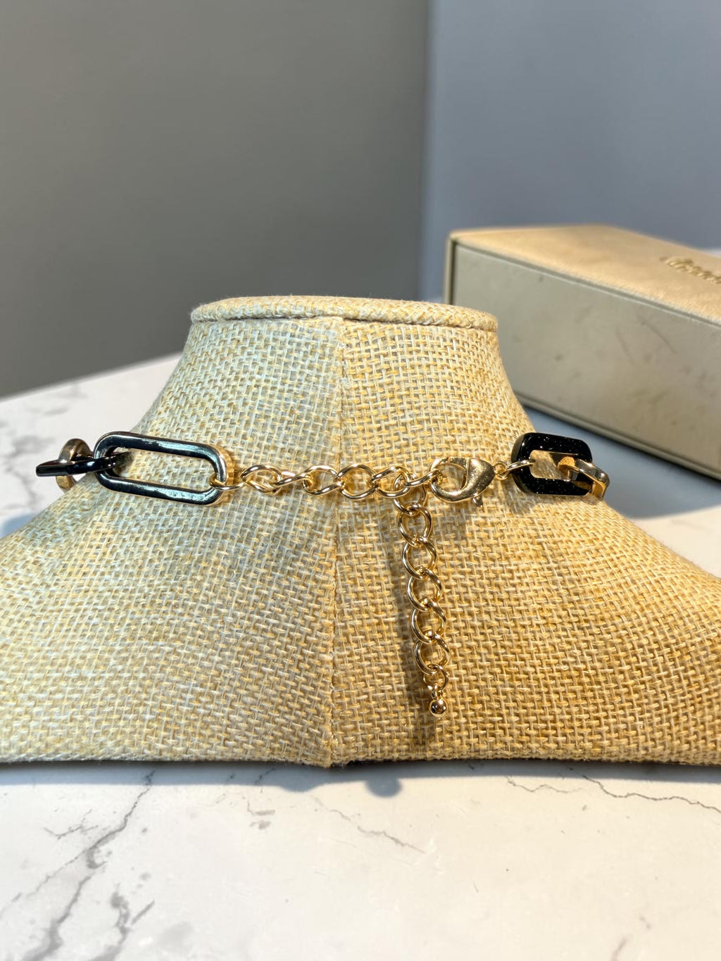 PAPERCLIP NECKLACE