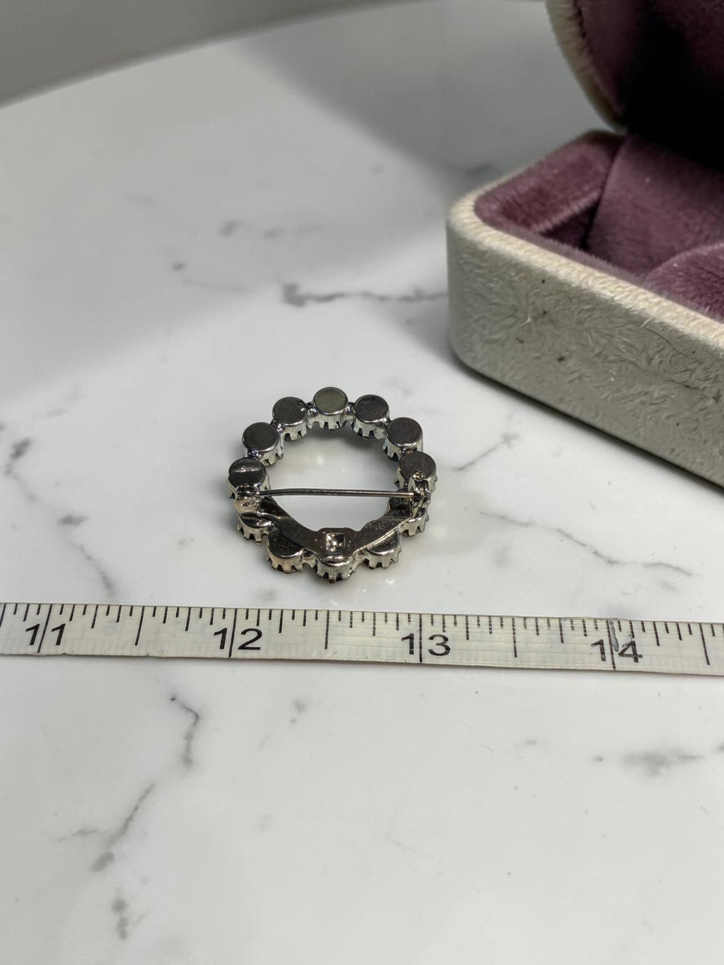 VINTAGE AB BROOCH