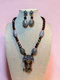 BEAD AND BRONZE TONE NECKLACE & EARRINGS SET