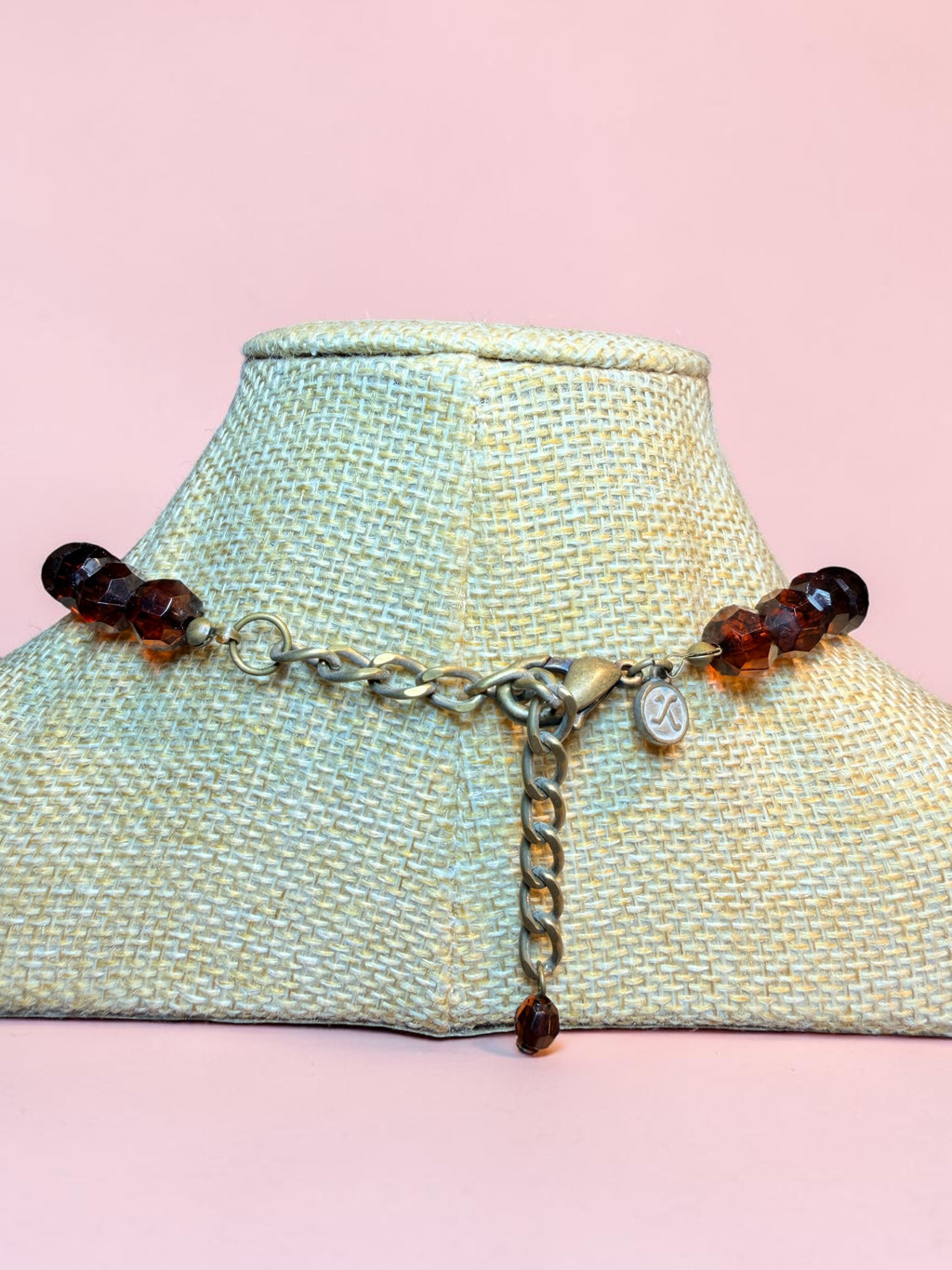 BEAD AND BRONZE TONE NECKLACE & EARRINGS SET