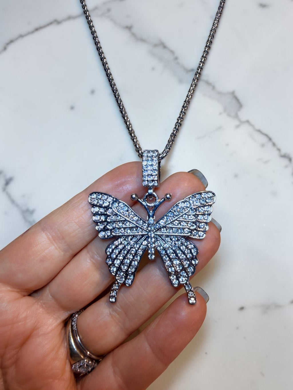 RHINESTONE BUTTERFLY NECKLACE