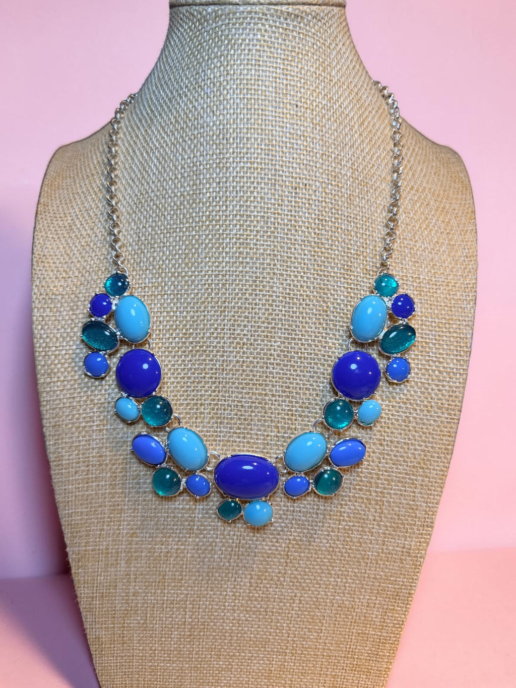 BLUE CABOCHON NECKLACE
