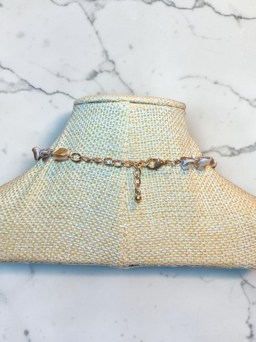 SHELL NECKLACE