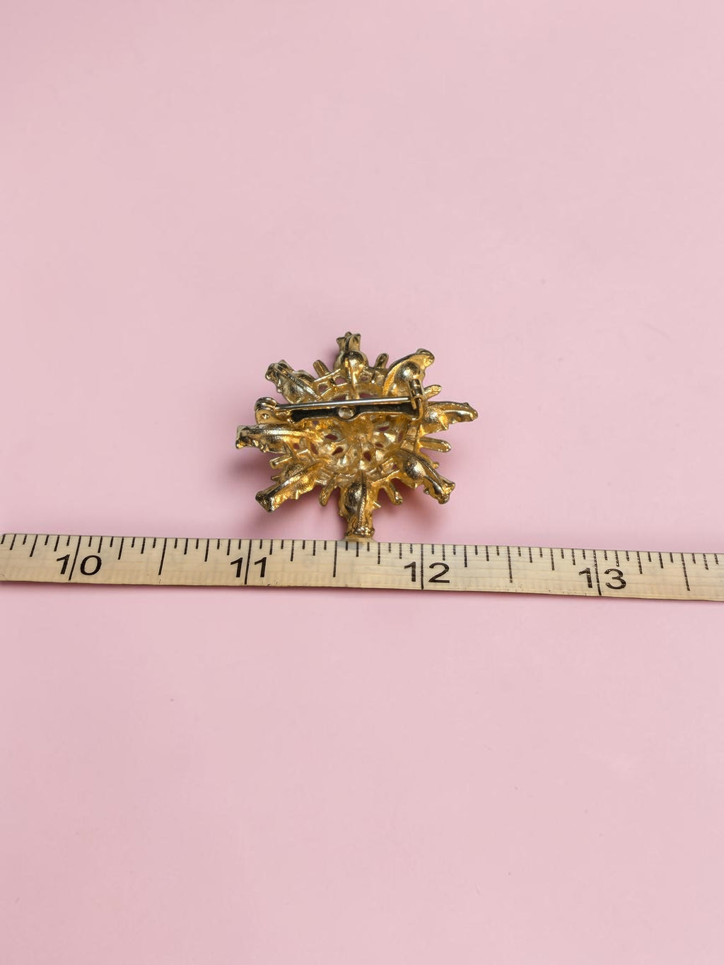 SNOWFLAKE RHINESTONE BROOCH