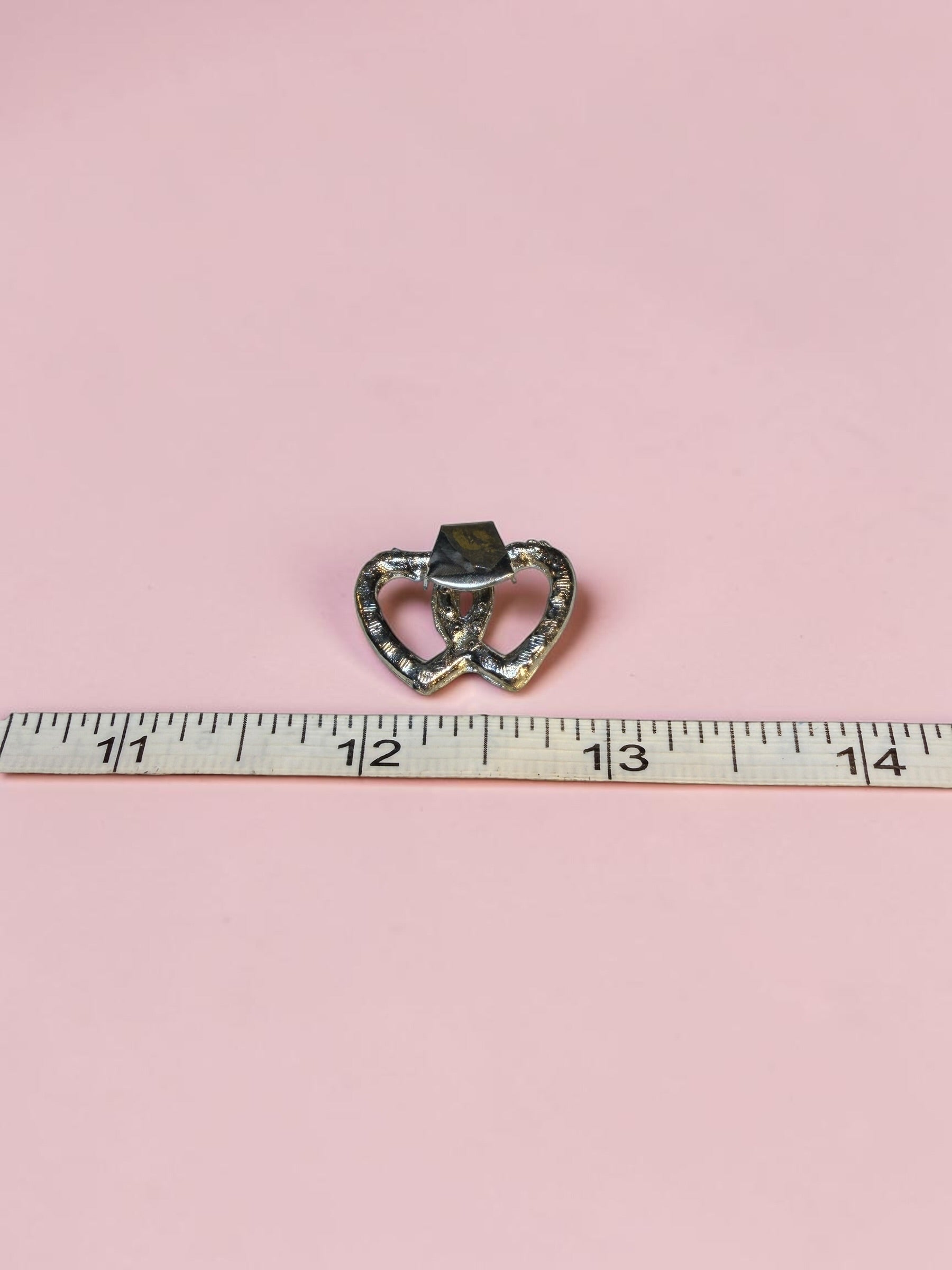 VINTAGE HEART CLIPS