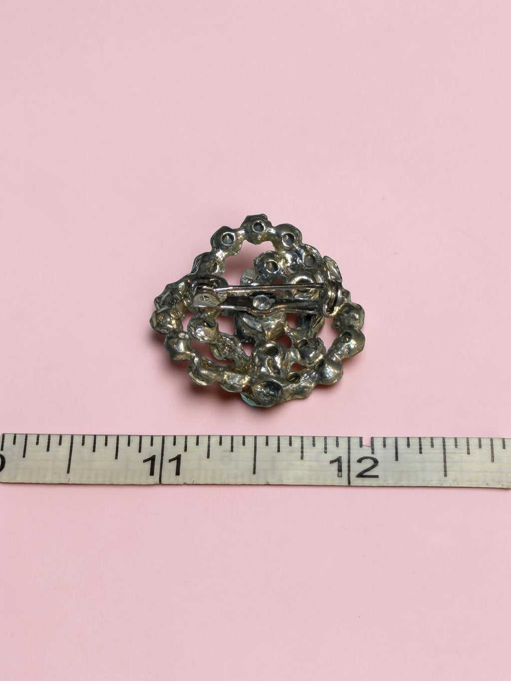 VINTAGE RHINESTONE BROOCH