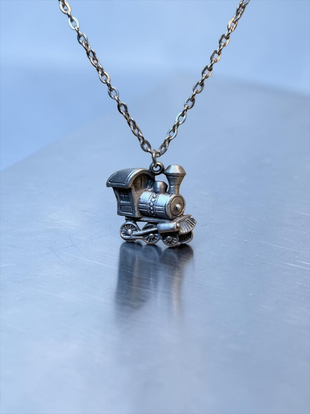 VINTAGE TRAIN NECKLACE