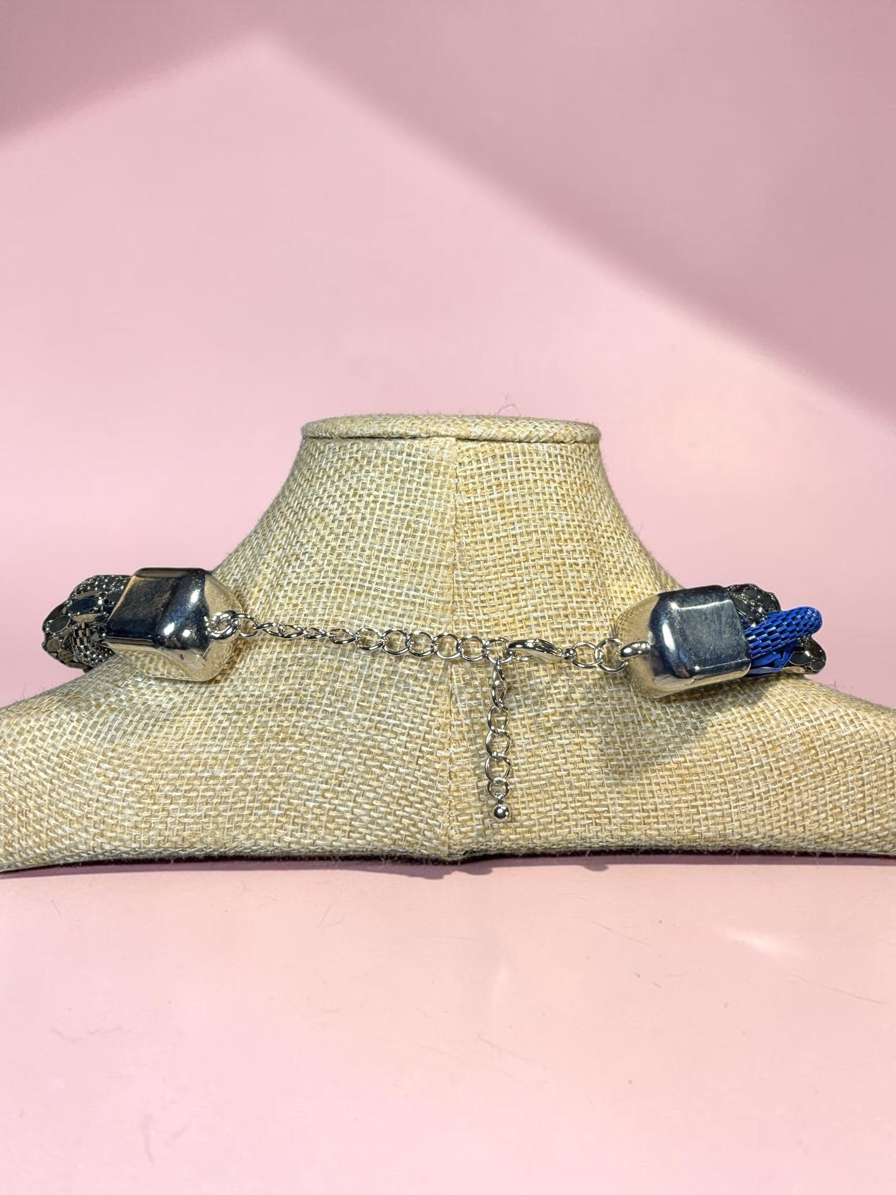 SILVER & BLUE NECKLACE & EARRING SET