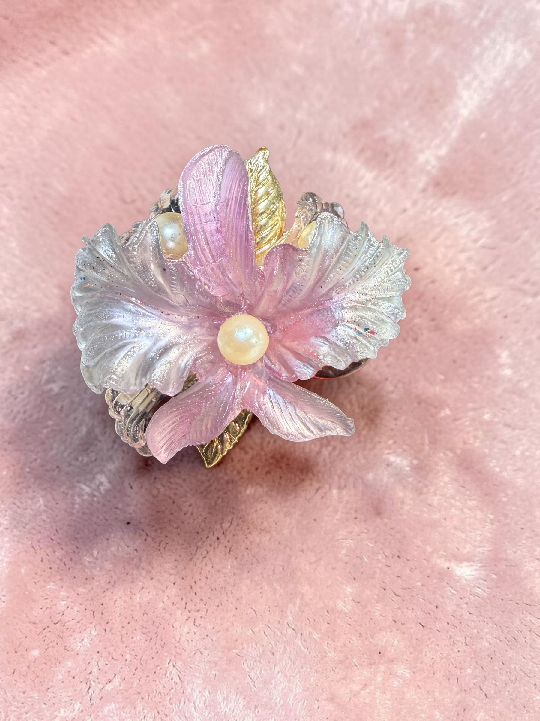 LARGE LAVENDER FLORAL BROOCH