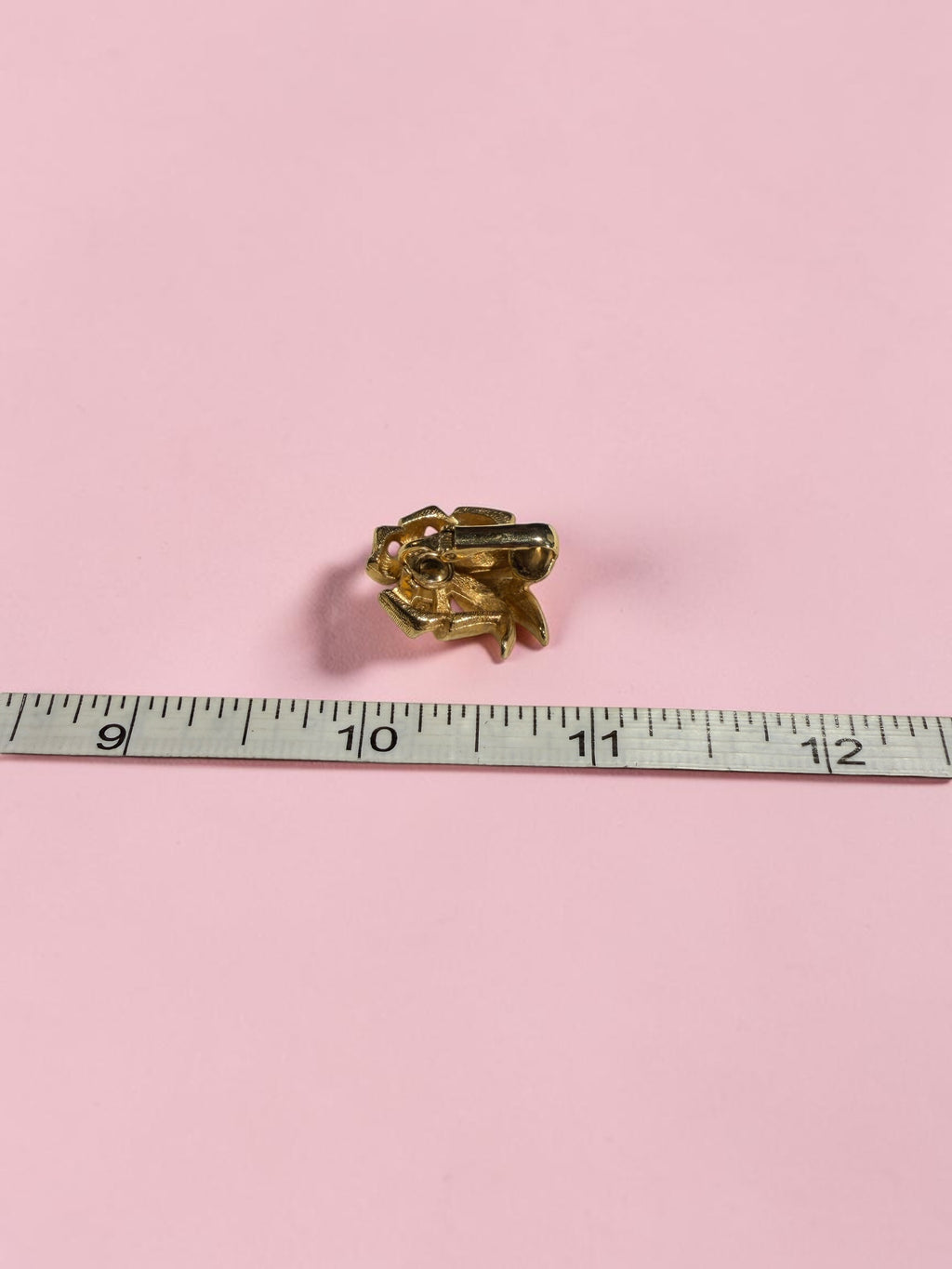 VINTAGE GOLD EARRINGS
