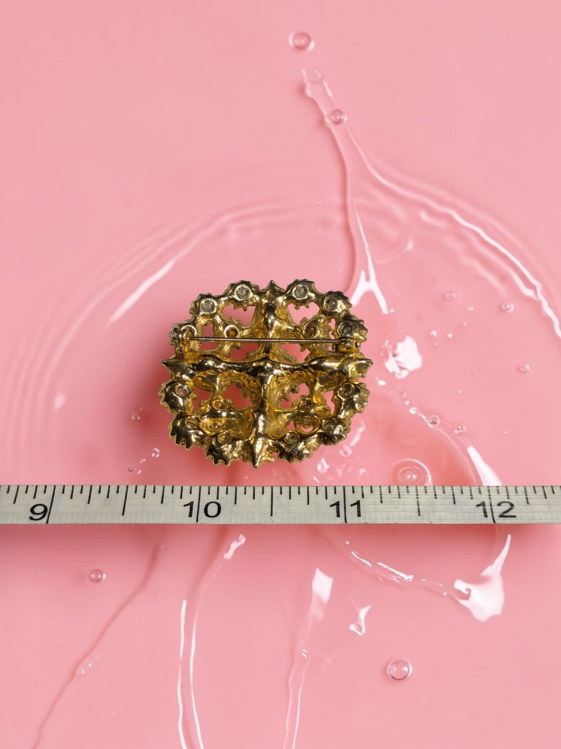 RHINESTONE BROOCH