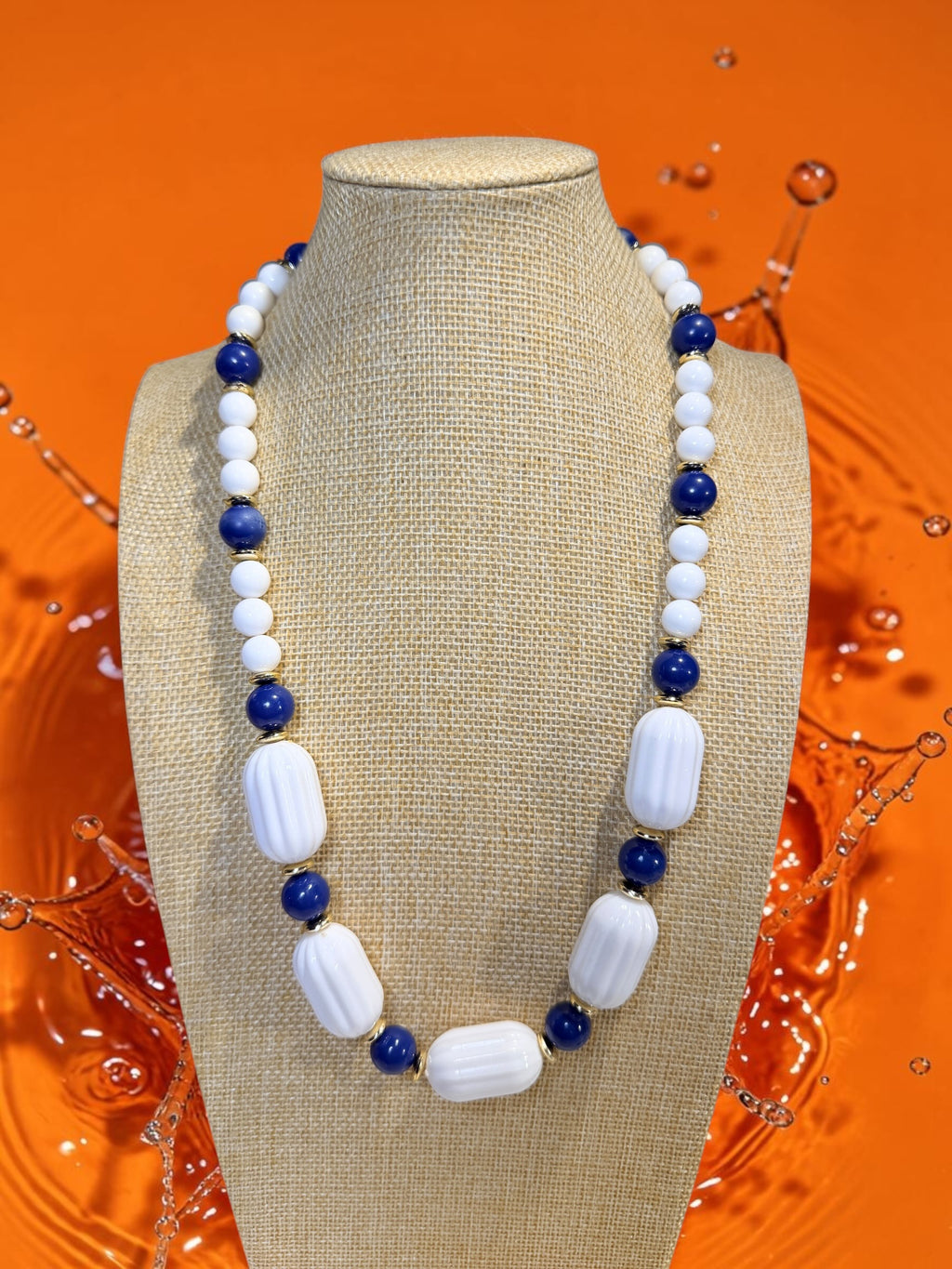 VINTAGE BLUE & WHITE BEADED NECKLACE