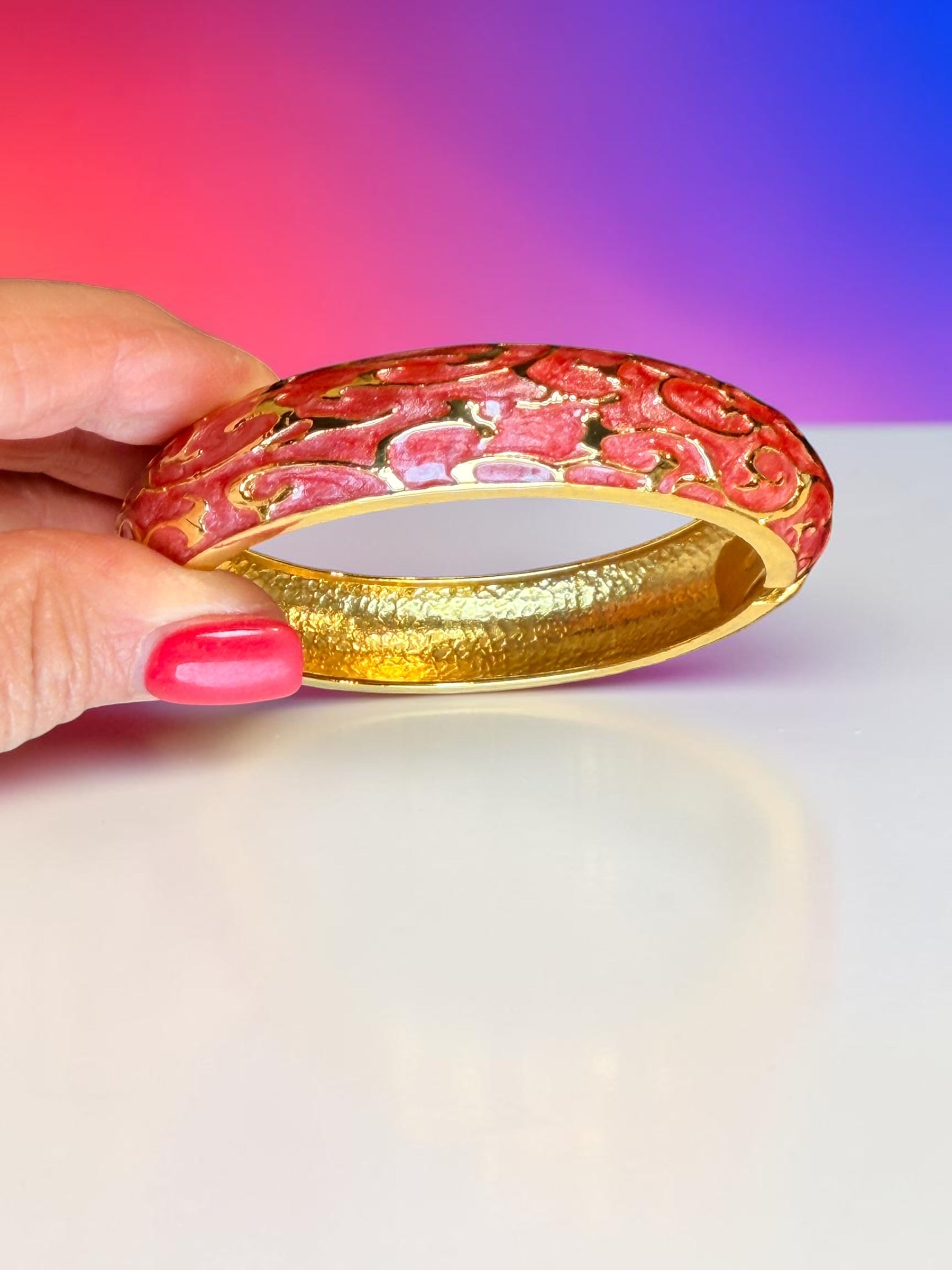 CLAMPN STYLE PINK BRACELET