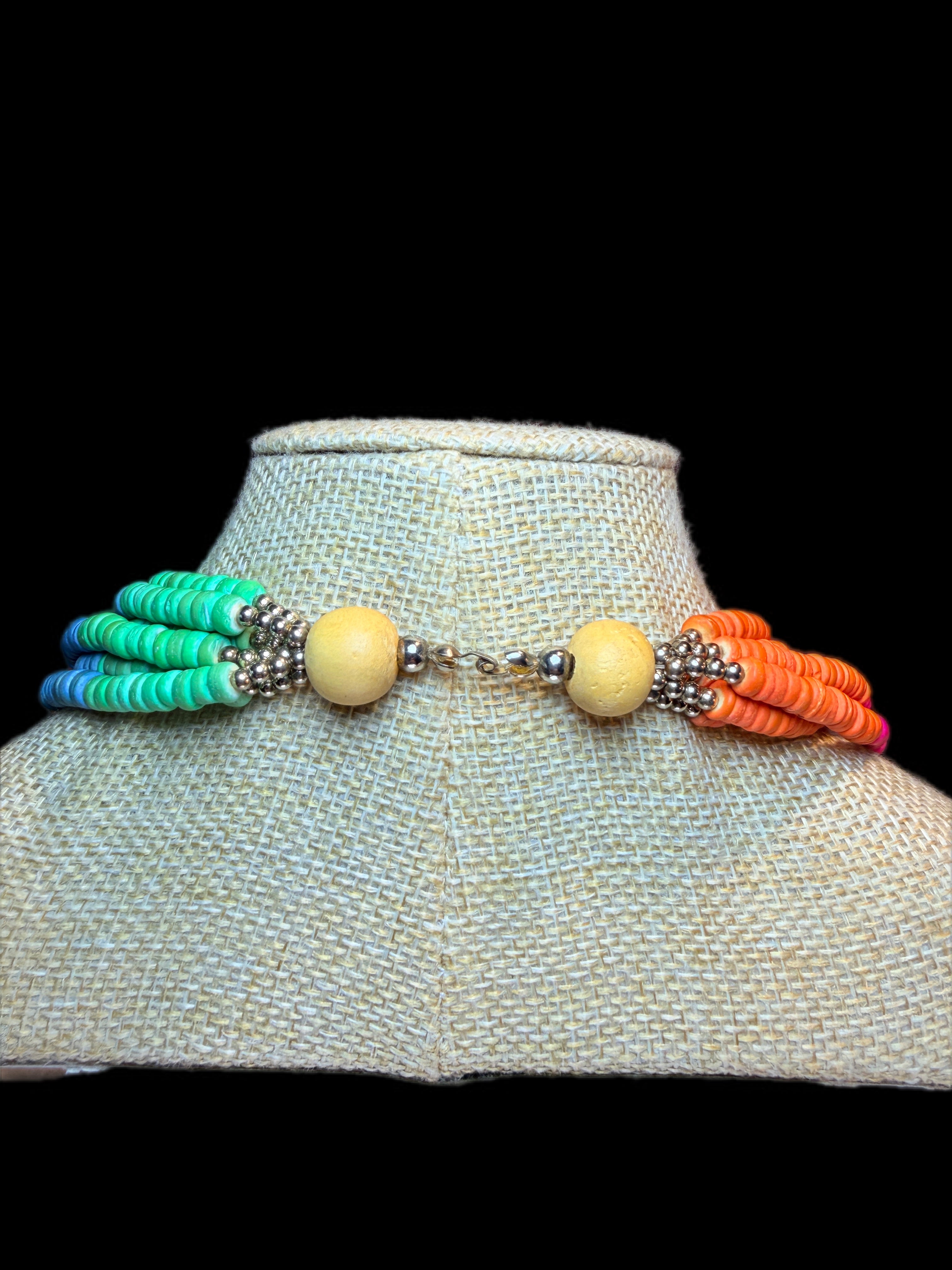 SUMMER WOOD BEADED NECKLACE