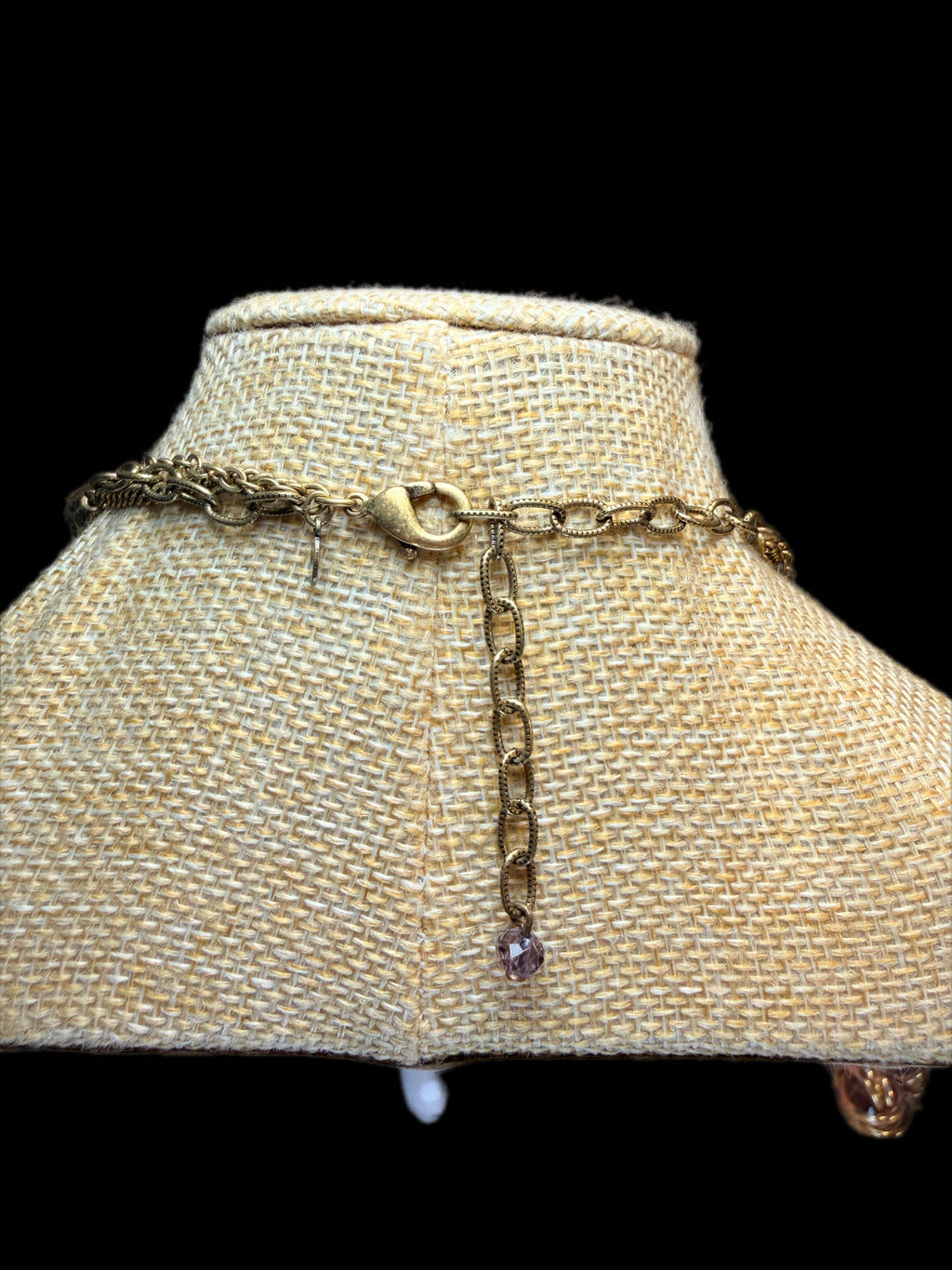 PREMIER DESIGNS NECKLACE