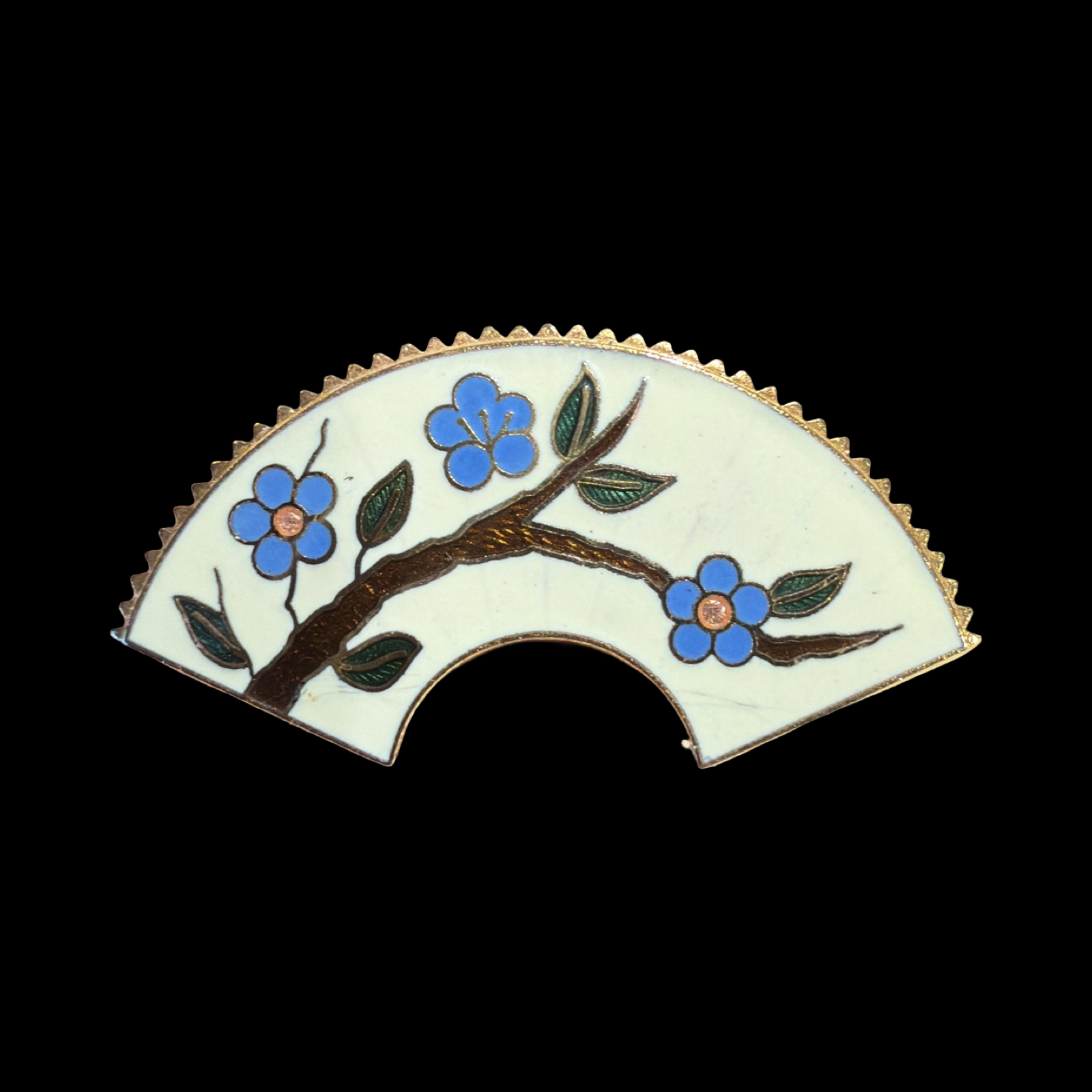 CREAM CLOISONNE SCARF CLIP