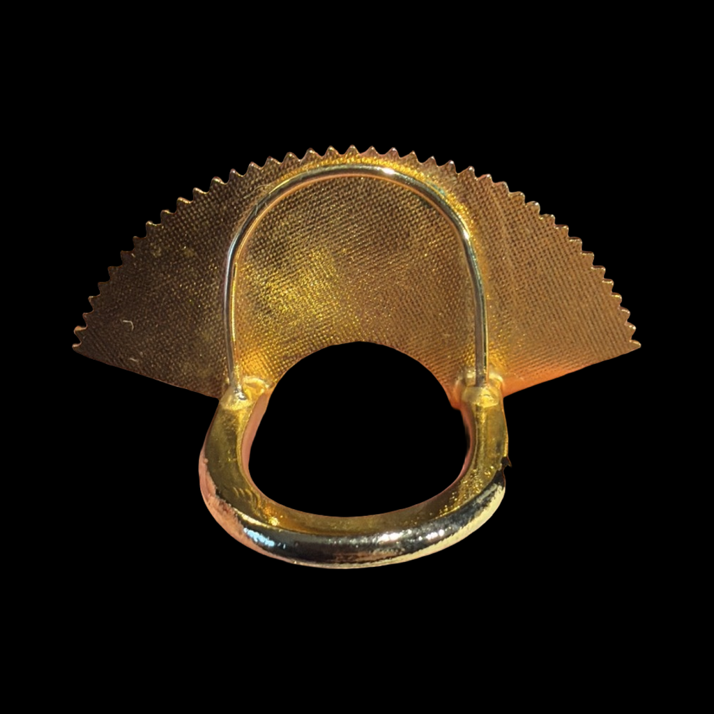 CREAM CLOISONNE SCARF CLIP