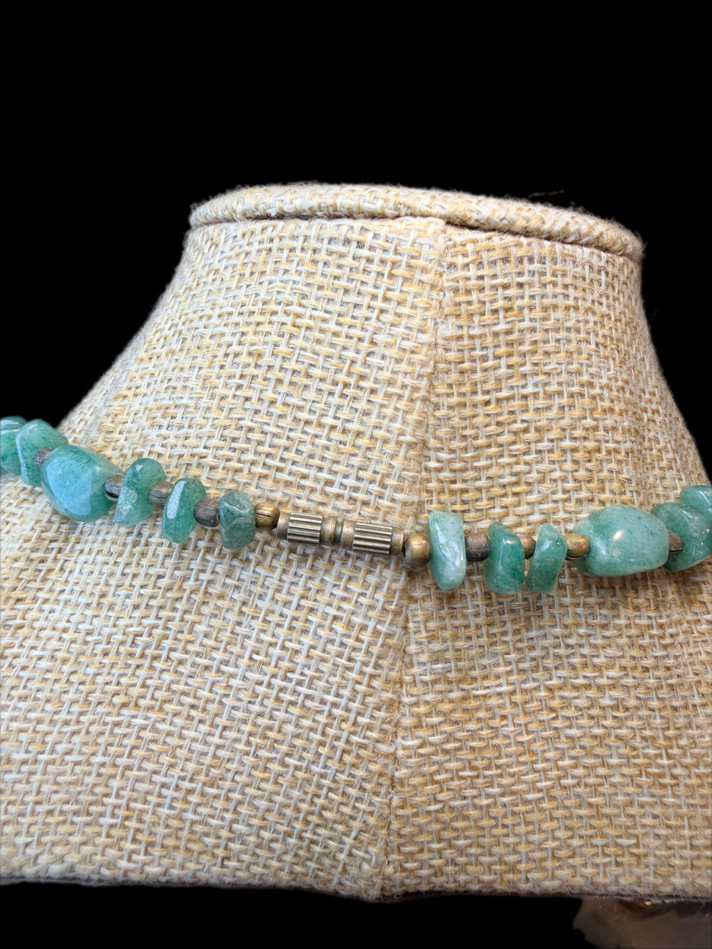 GREEN STONE & BRASS NECKLACE