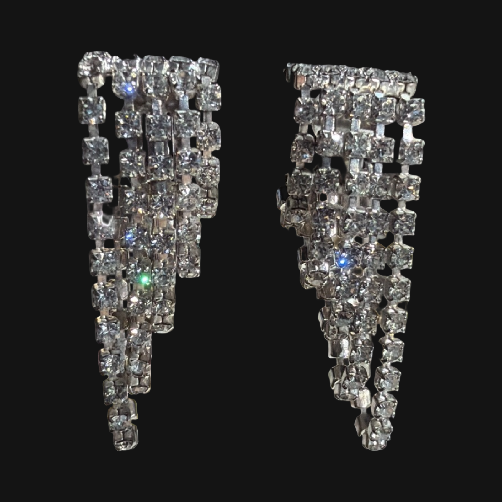 STUNNING RHINESTONE CLIPS