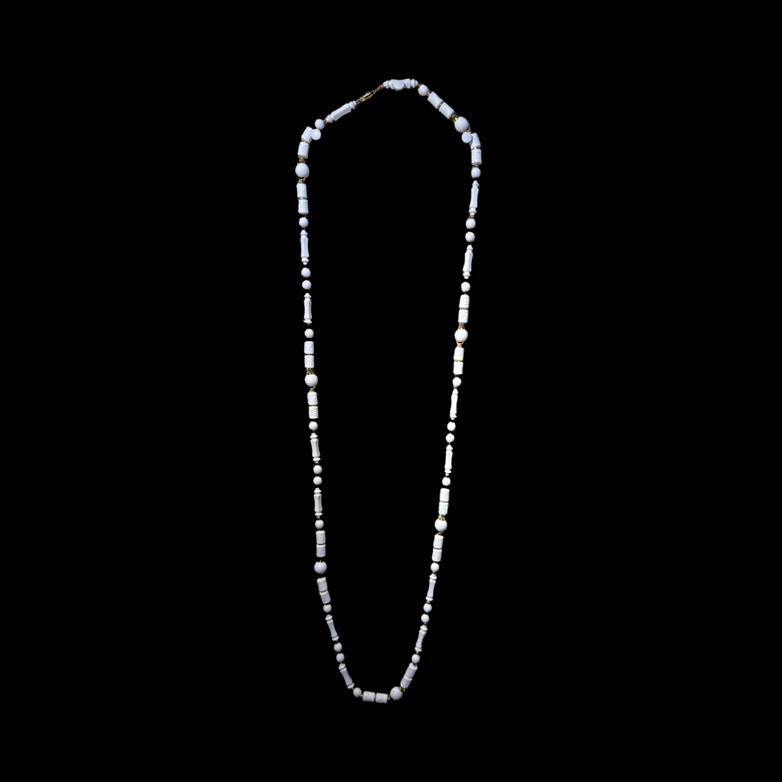 1960'S WHITE CASUAL ELEGANCE