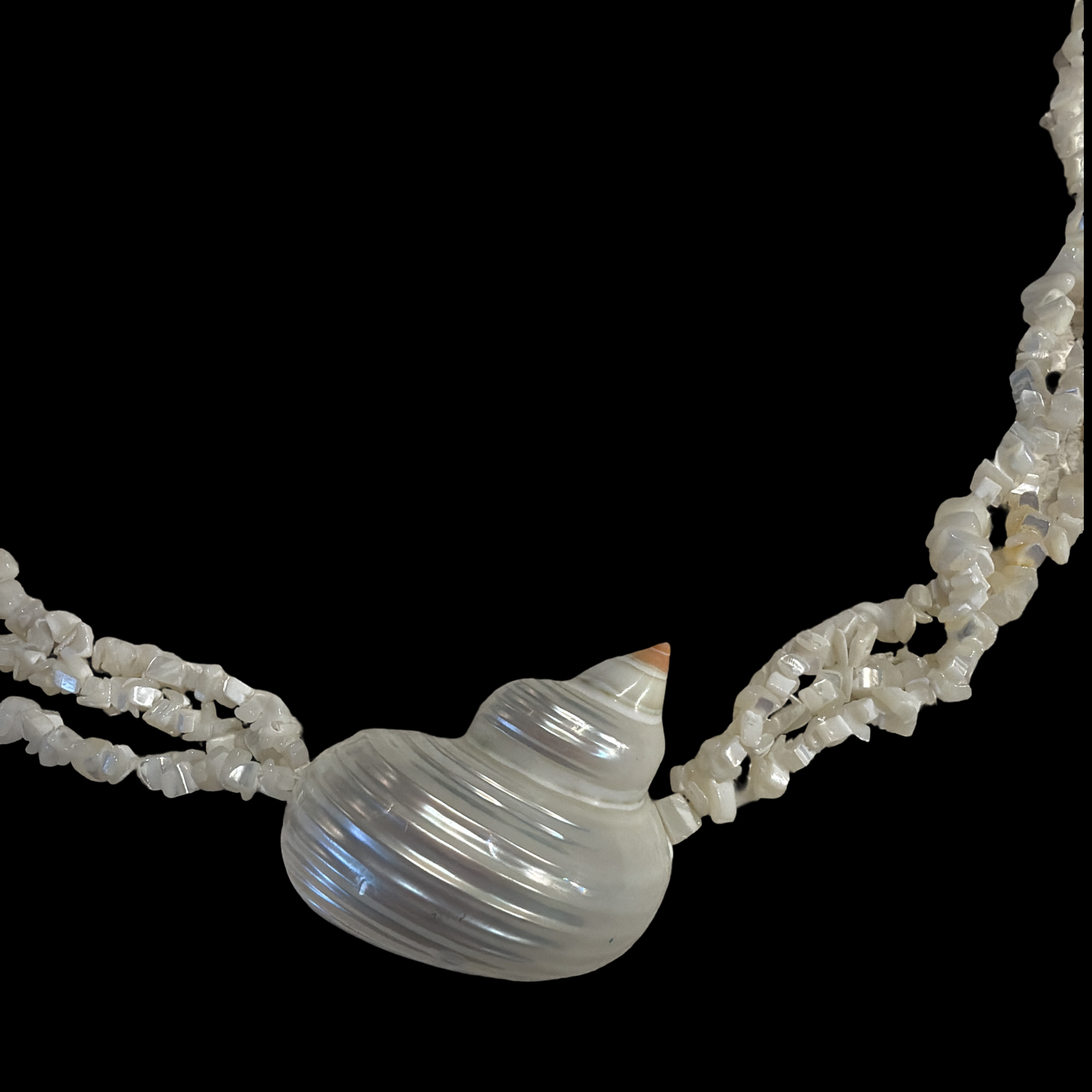 WALK ON THE BEACH NECKLACE