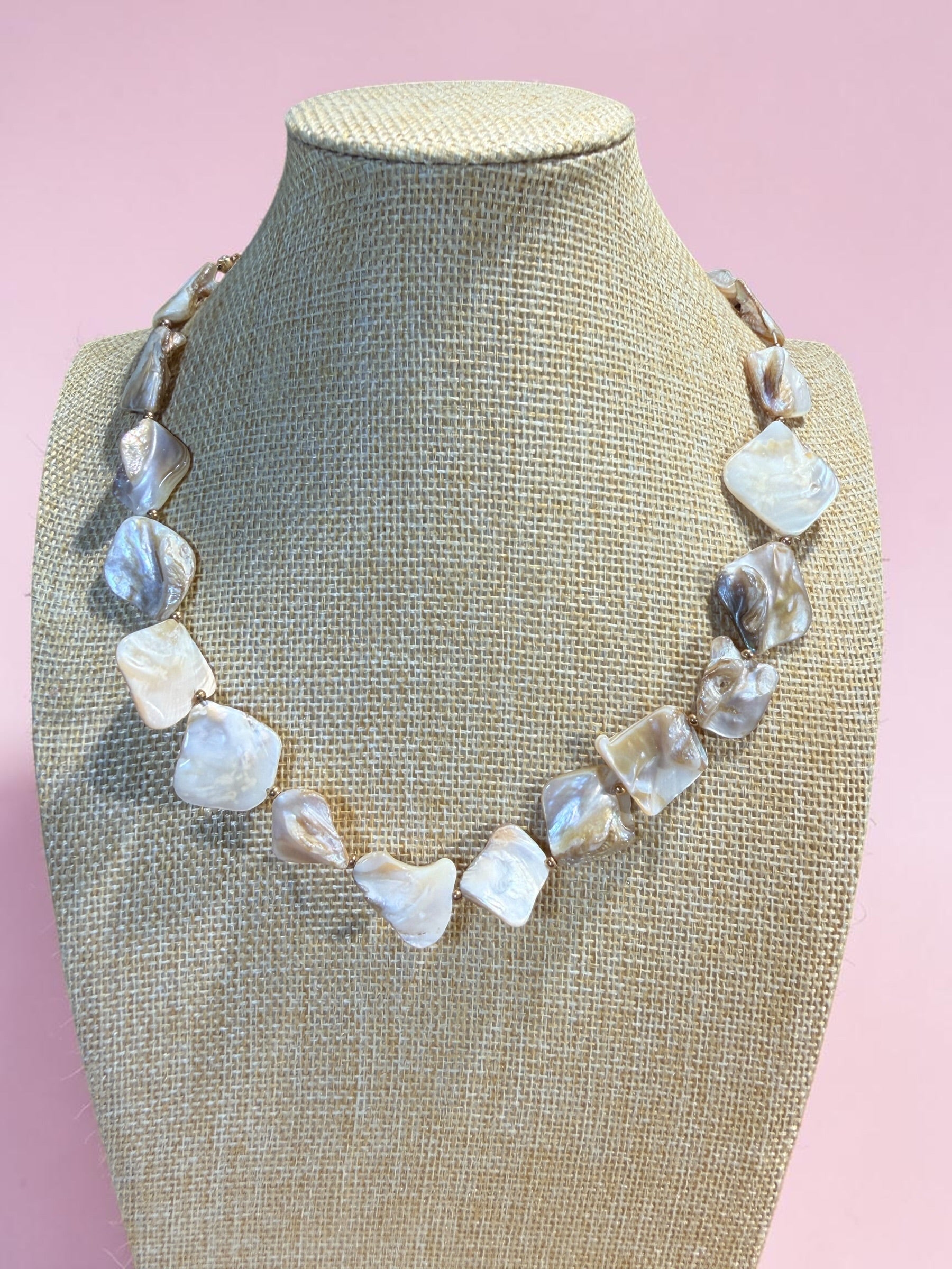 REAL SHELL WITH GOLD TONE STARFISH NECKLACE